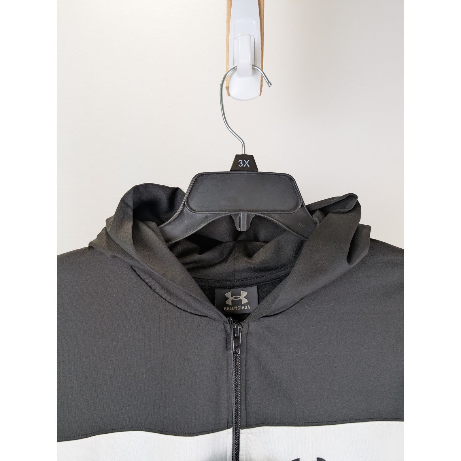 Balenciaga × Under Armour o1rshd1 Sporty Fleece Zip up Sweatshirt Hoodie Black/White Size US L / EU 52-54 / 3 - 6 Thumbnail