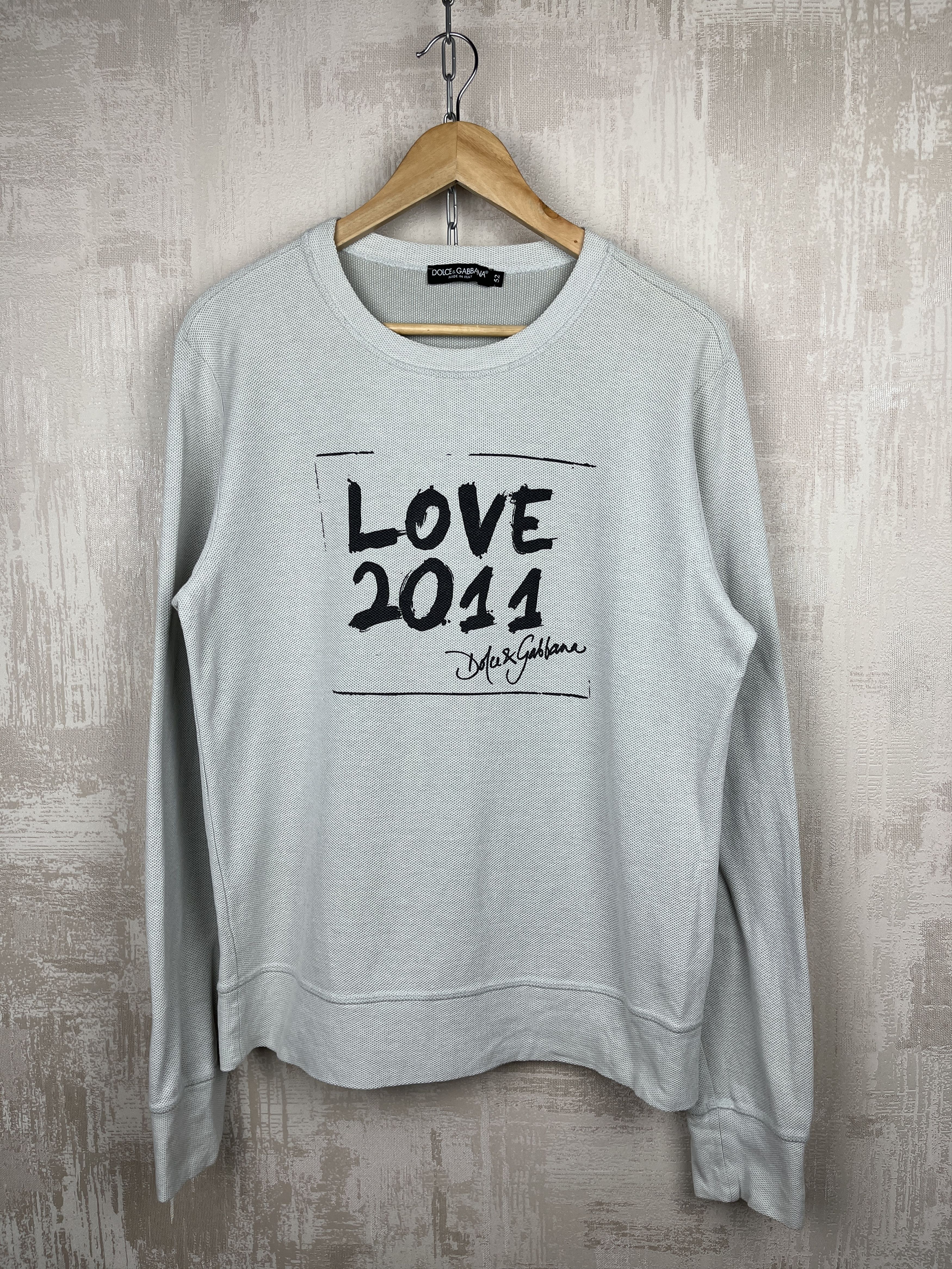Dolce & Gabbana Dolce & Gabbana Love 2011 Vintage Sweatshirt Size US L / EU 52-54 / 3 - 1 Thumbnail