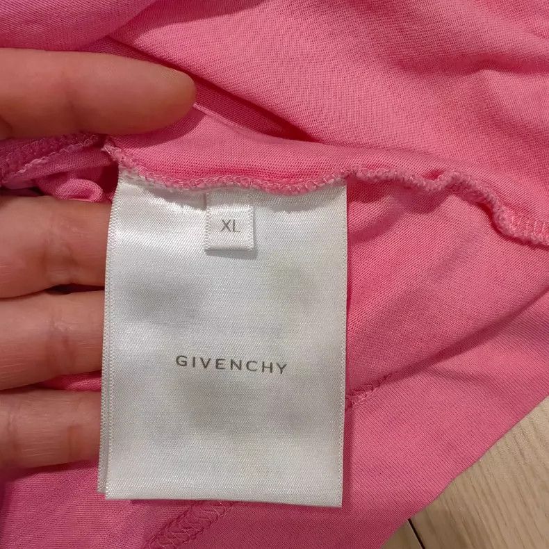 Givenchy Givenchy Men's Pink Short Sleeve T-Shirt, TEE Size US XL / EU 56 / 4 - 5 Thumbnail
