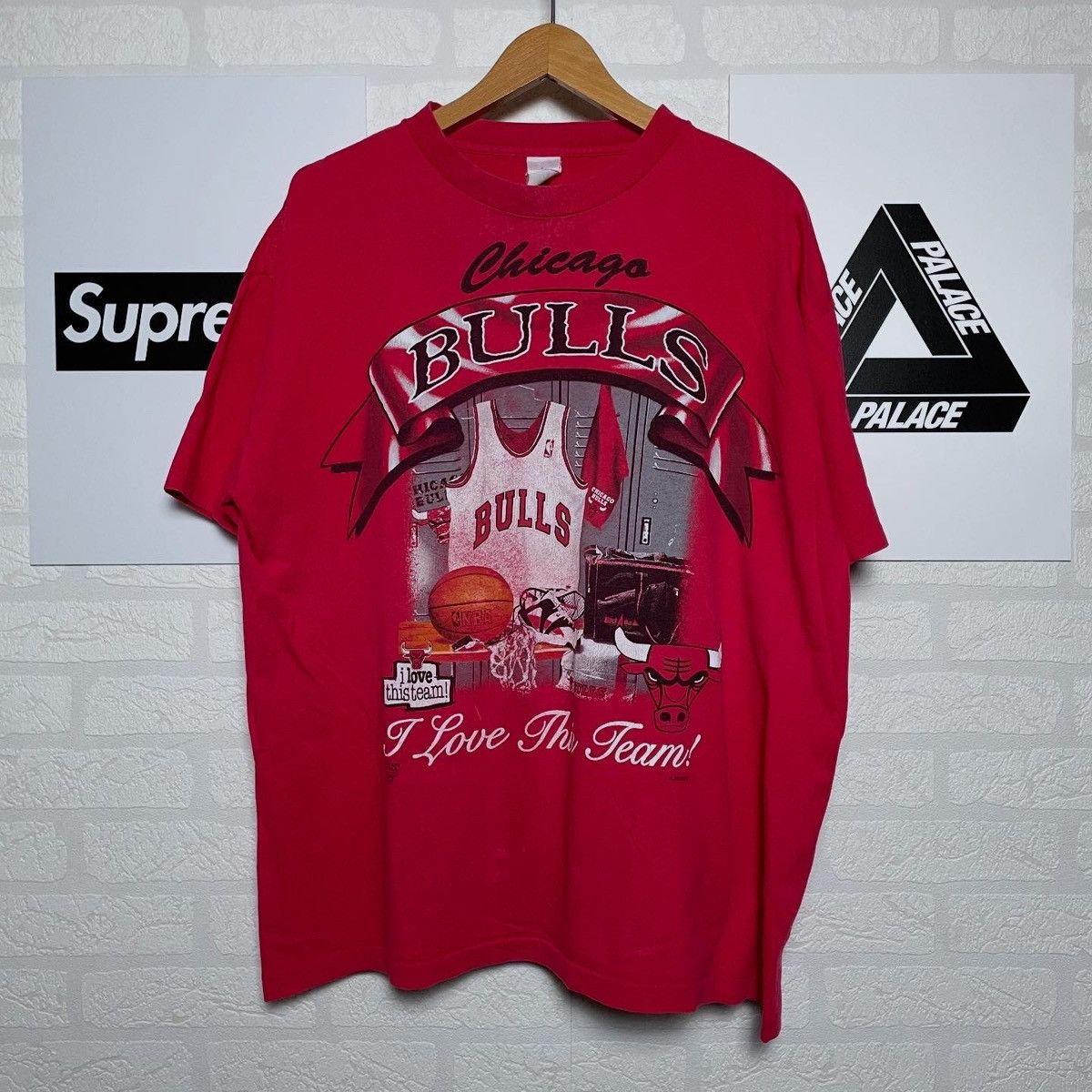 Vintage Vintage 90’s Michael Jordan T-Shirt Vtg Chicago Bulls Tee XL Size US XL / EU 56 / 4 - 1 Thumbnail