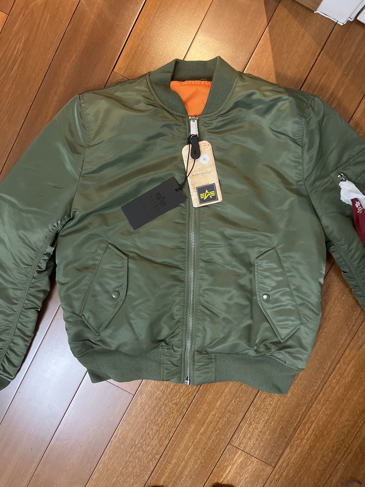 alpha industries bomber jacket brand new with tag