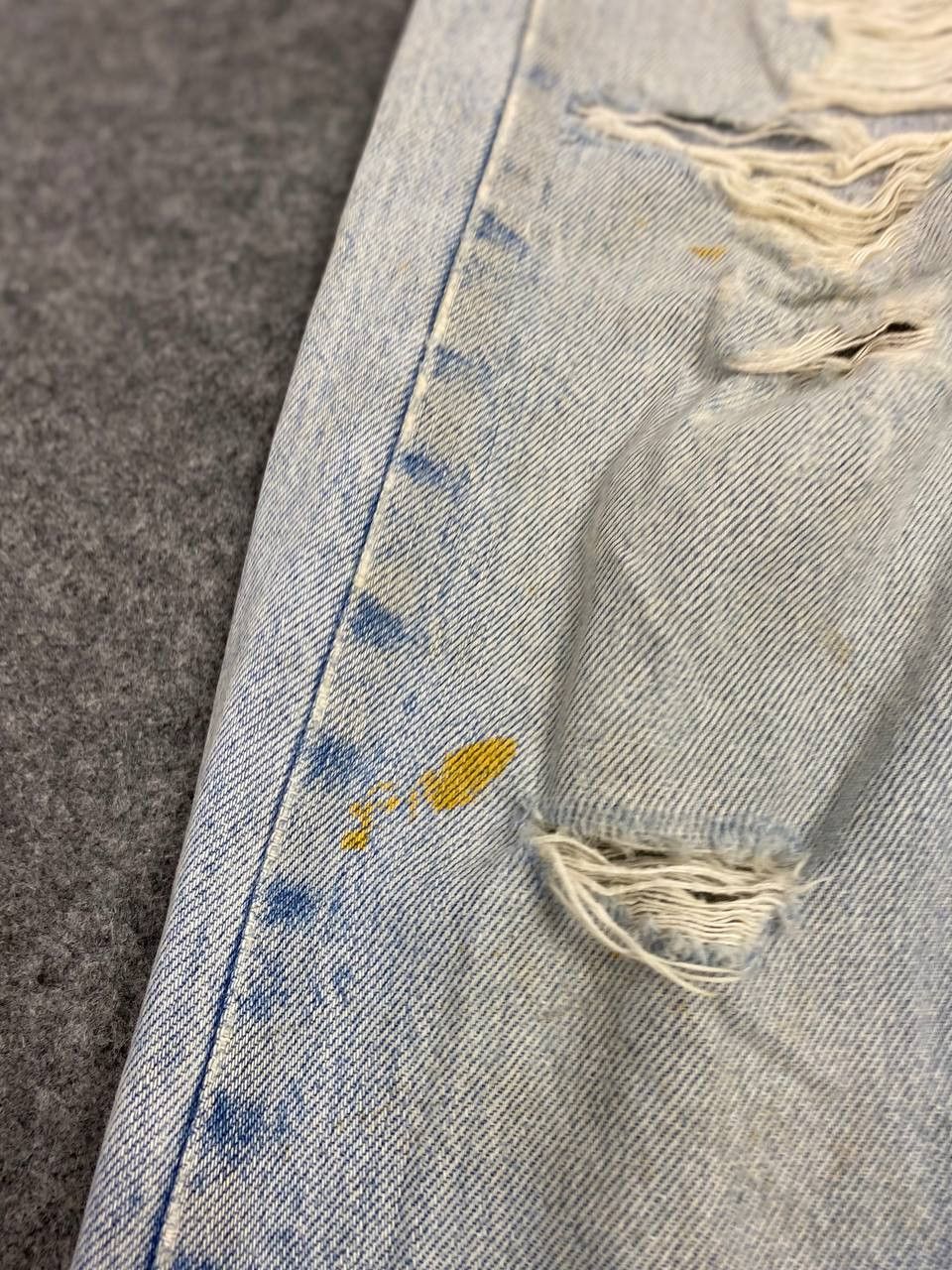 Levi's vintage levis 501 distressed denim Size US 35 - 13 Thumbnail