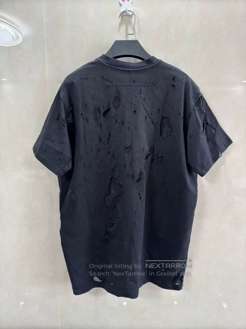 Givenchy Givenchy Large Hole Short Sleeve Size US XS / EU 42 / 0 - 5 Thumbnail