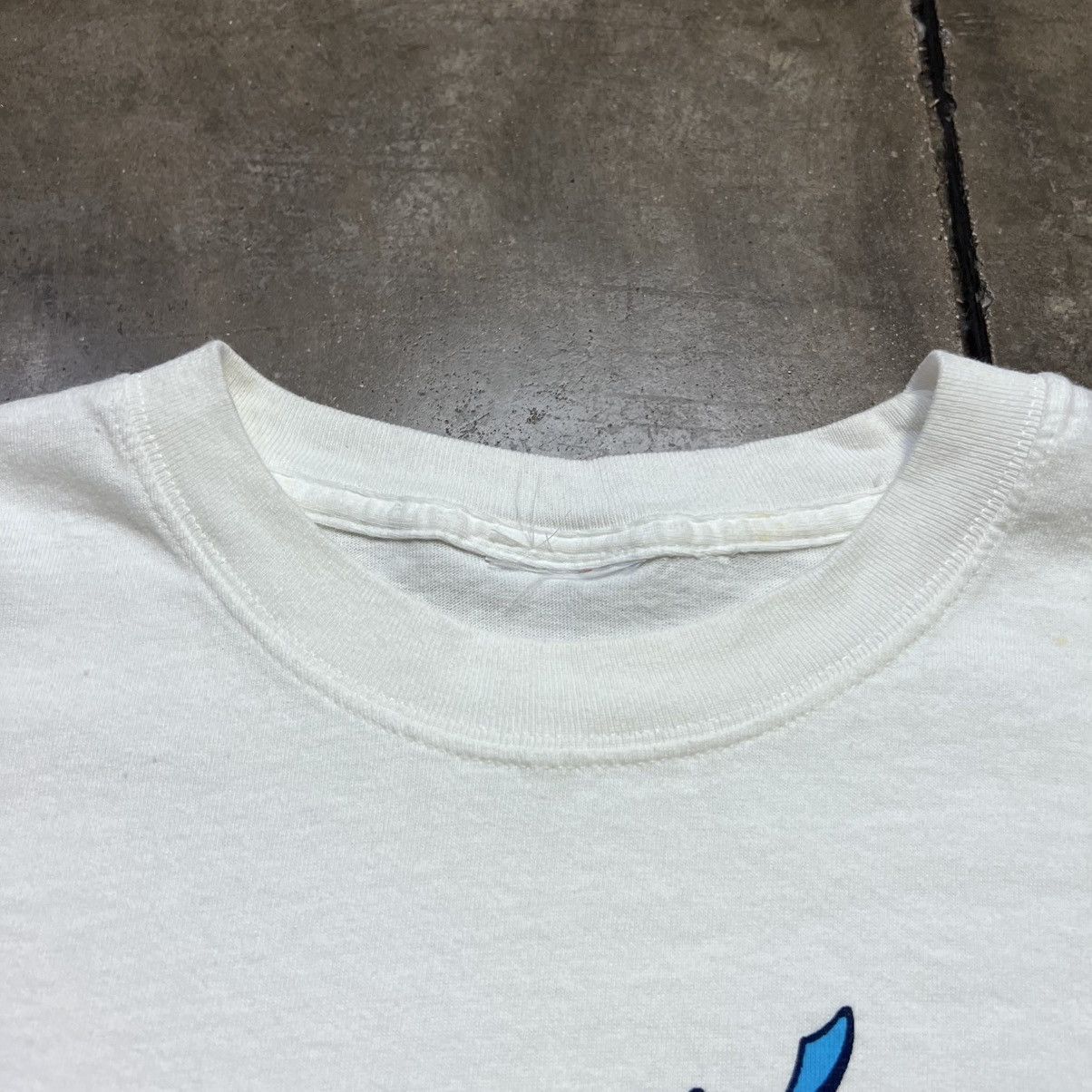 Vintage Vintage Antigua Fish Ocean Tourist Souvenir Graphic Tee 90s Size US L / EU 52-54 / 3 - 5 Thumbnail