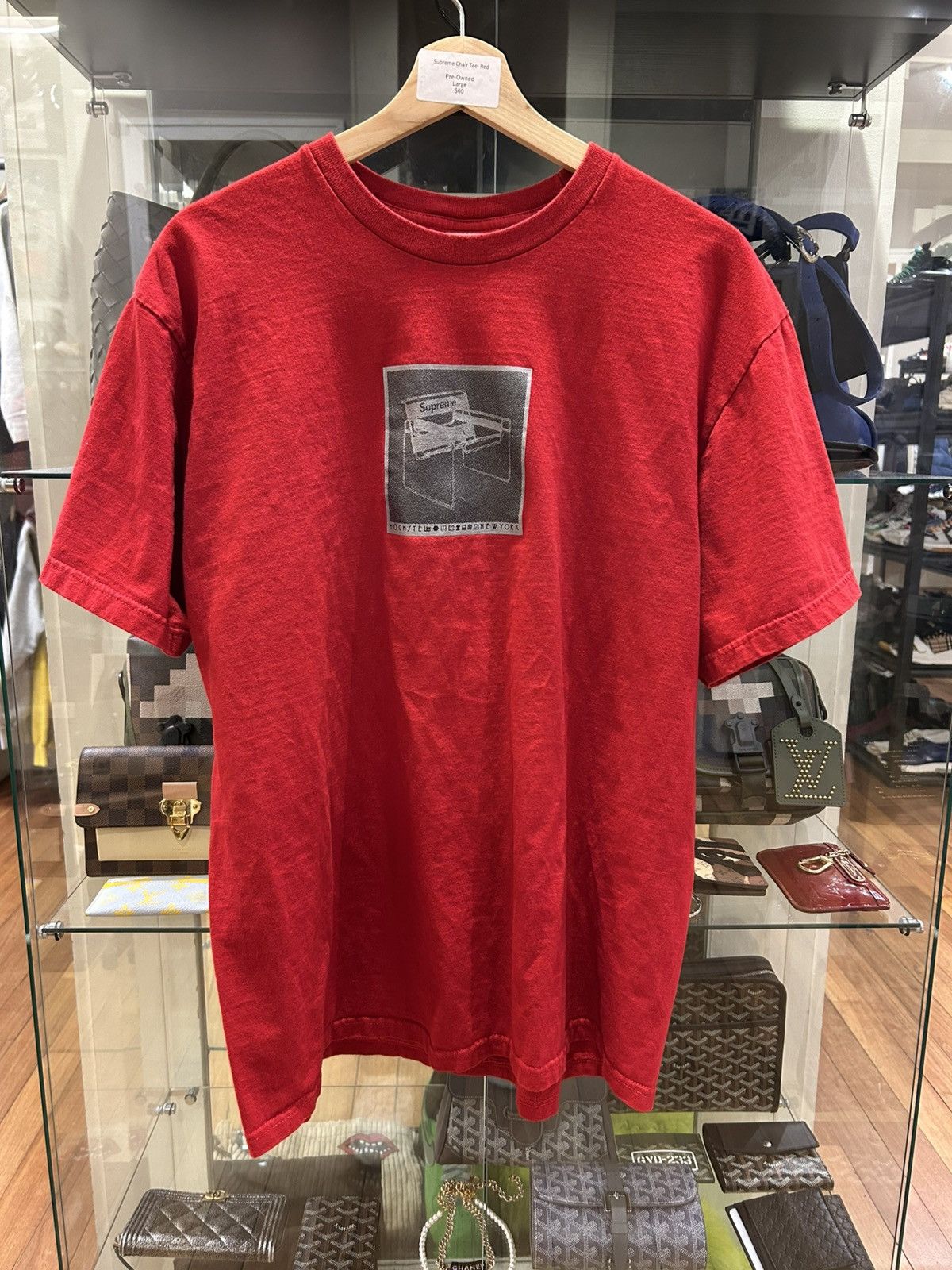 Supreme Supreme Chair Tee - Red Size US L / EU 52-54 / 3 - 1 Thumbnail