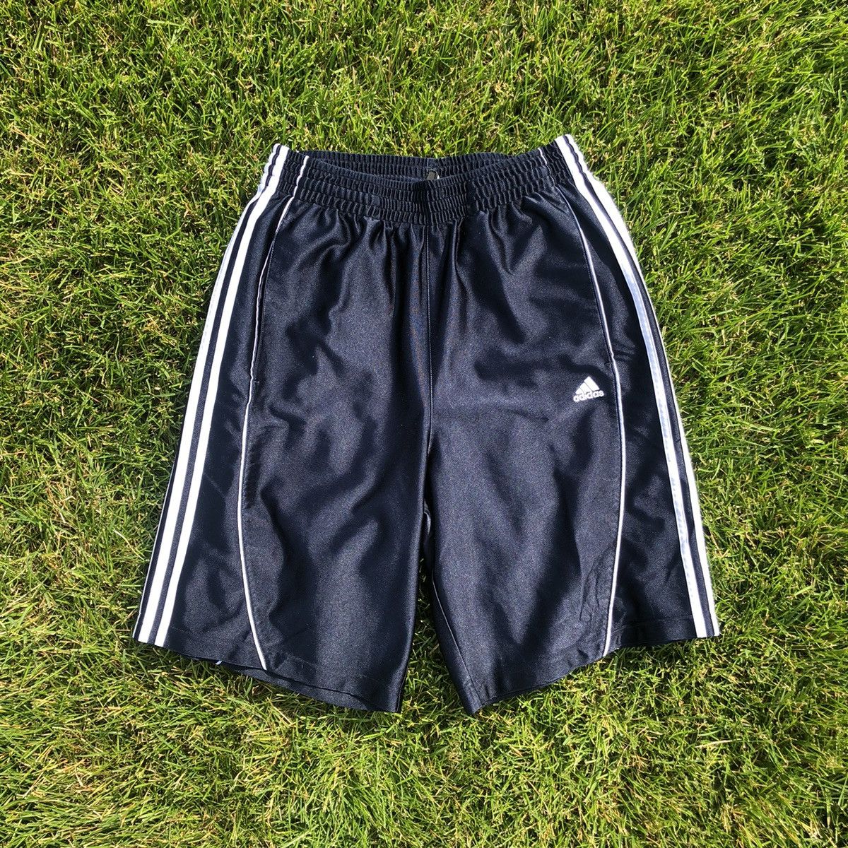 Adidas Adidas shorts Size US 36 / EU 52 - 3 Thumbnail