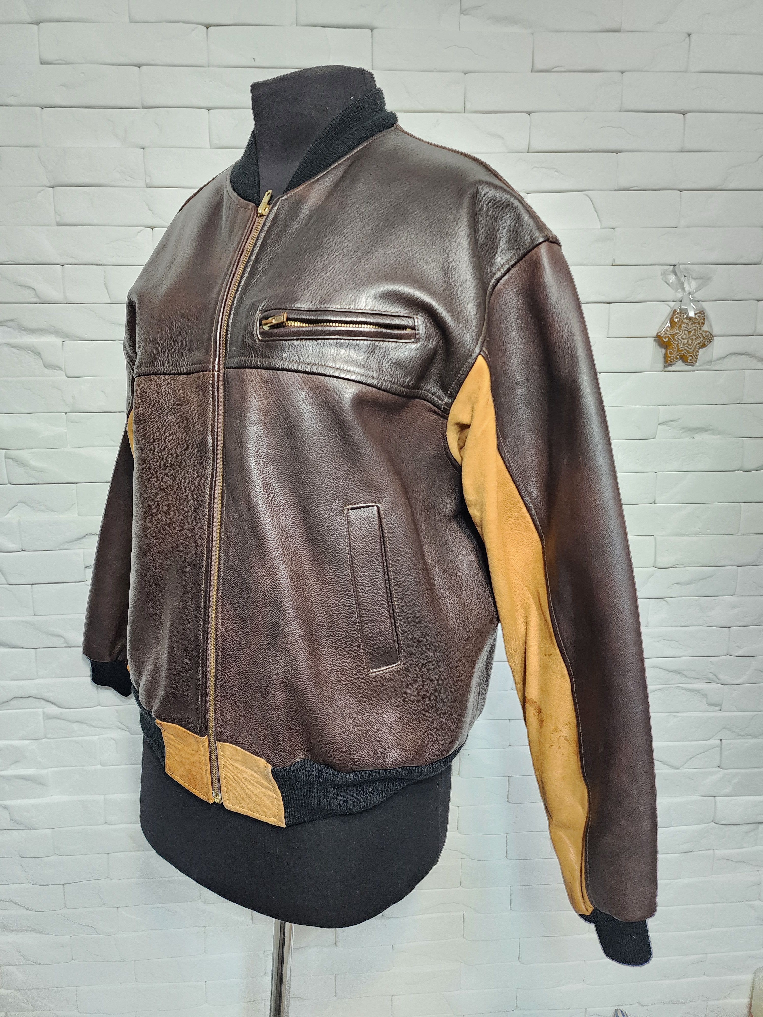 Uniqlo Men's Brown Leather Bomber Jacket: Size US L / EU 52-54 / 3 - 2 Thumbnail