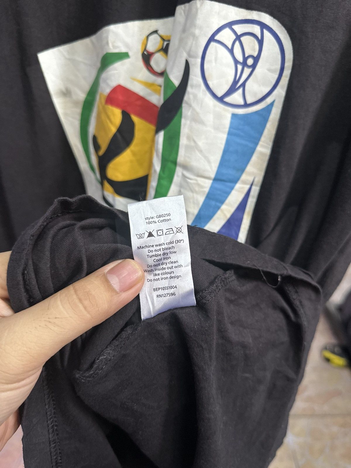 Other Vintage South Africa Fifa 2010 Size US XL / EU 56 / 4 - 6 Thumbnail