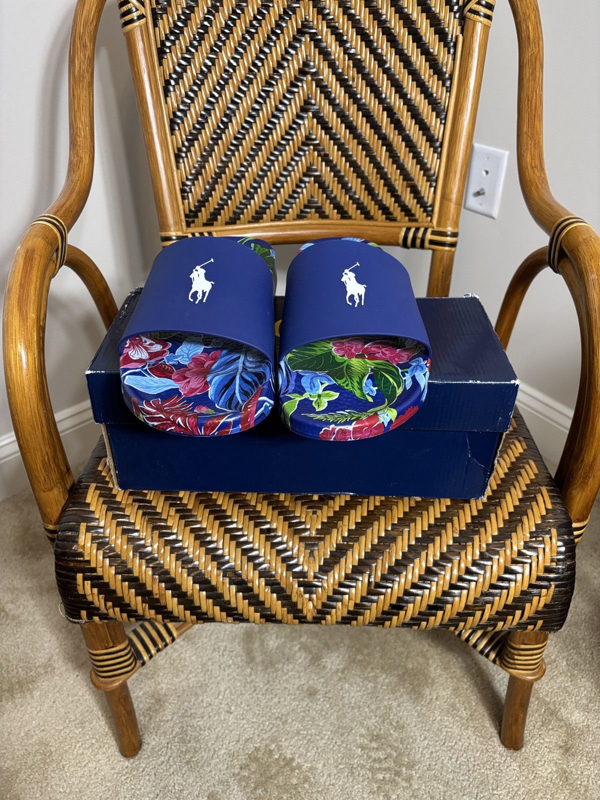 Polo Ralph Lauren Polo Ralph Lauren Big Pony Navy Garden Floral Slides 14 New Size US 14 / EU 47 - 1 Thumbnail