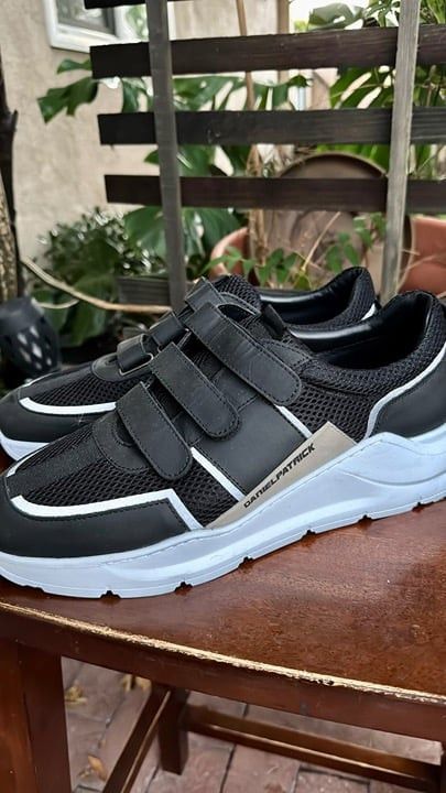 Daniel Patrick Daniel Patrick Men's Black Velcro Shoes Size 43 Made In Por Size US 10 / EU 43 - 1 Thumbnail