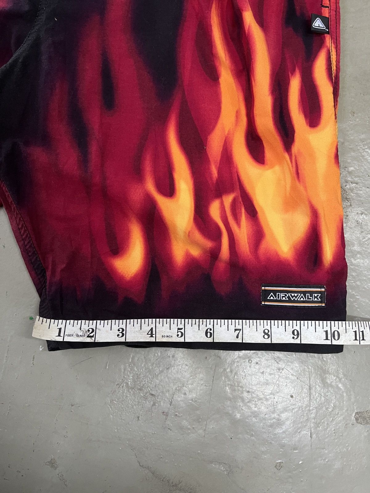 Airwalk Y2K Flame Airwalk Eric Emanuel Prada Palm Angels Style Short Size US 32 / EU 48 - 9 Thumbnail