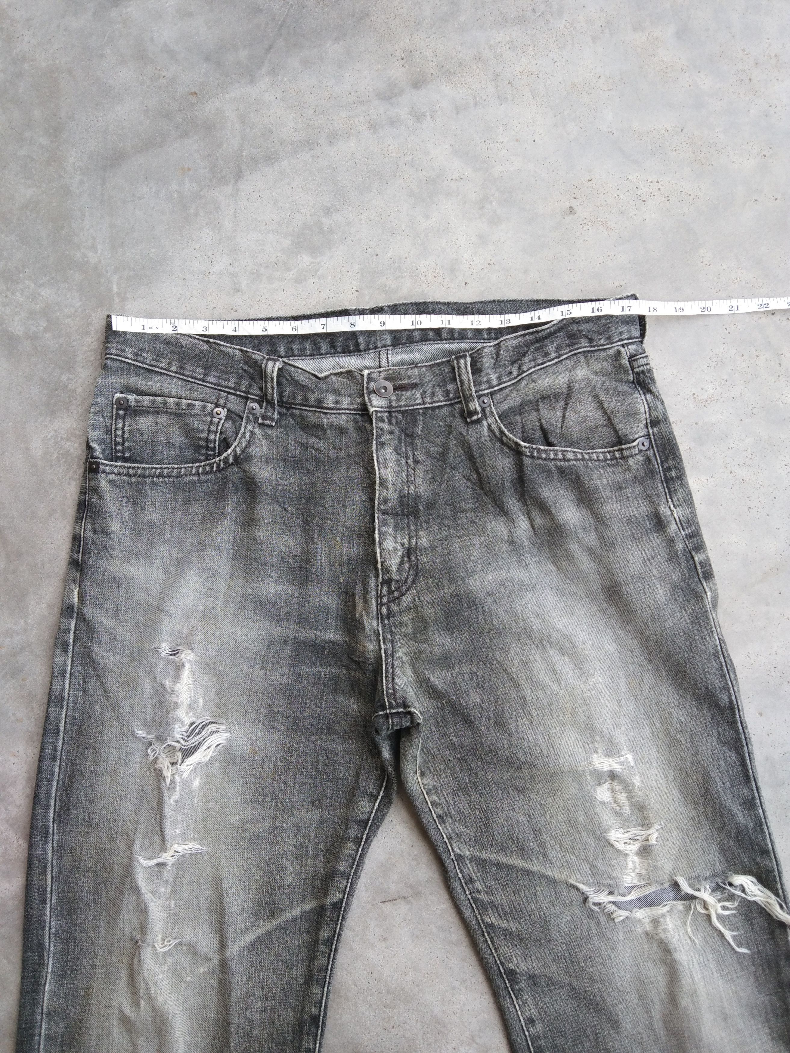 Japanese Brand Vintage Smoke Grey Uniqlo Distressed Jeans 34x30 Size US 34 / EU 50 - 6 Thumbnail