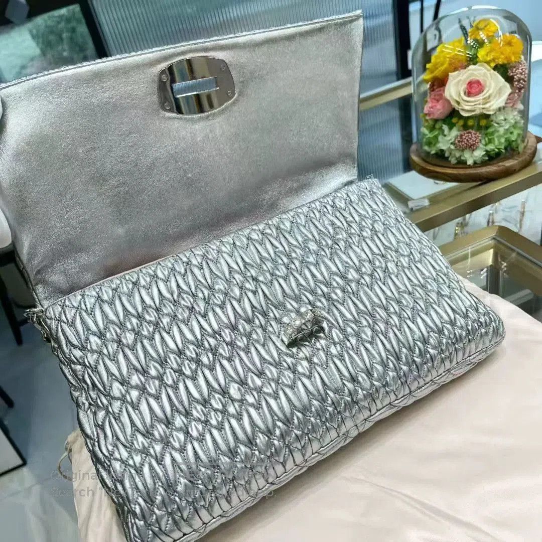 Miu Miu Miu Miu Crystal Embellished Silver Bag 99 New M821/ Size ONE SIZE - 8 Thumbnail