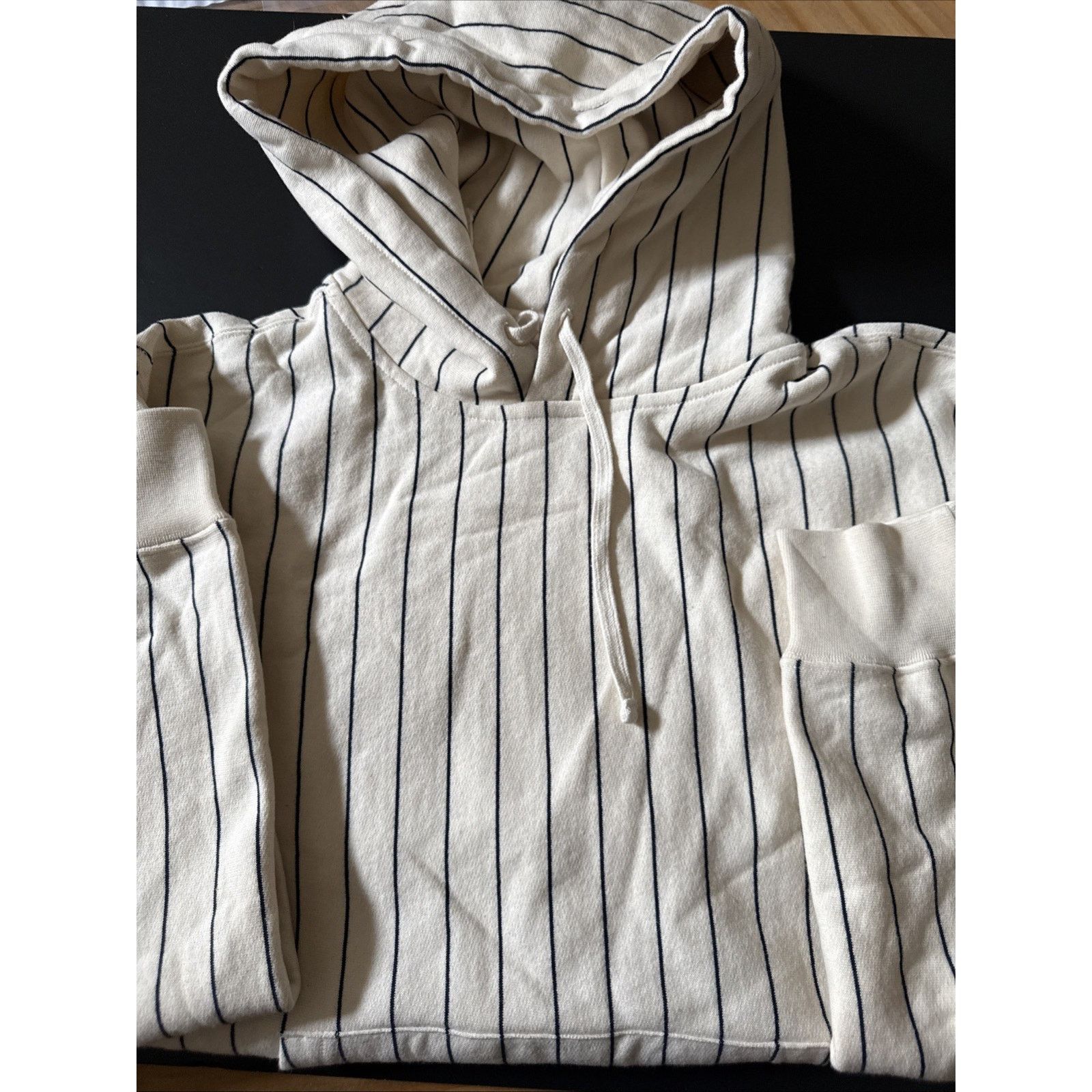【October's Very Own】SCRIPT PINSTRIPE HOODIE フーディー OVO】ストライプ・ジップフーディ PINSTRIPE FULL ZIP HOODIE