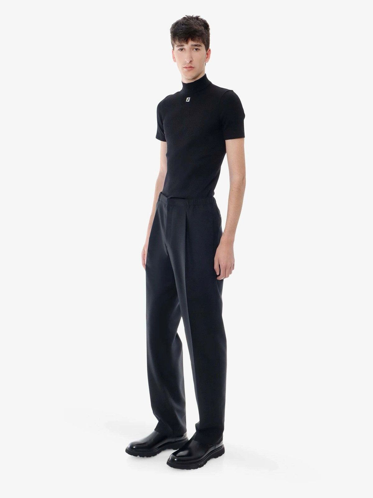 Fendi o1B3y1r0326 Jumper in Black Size US L / EU 52-54 / 3 - 5 Thumbnail