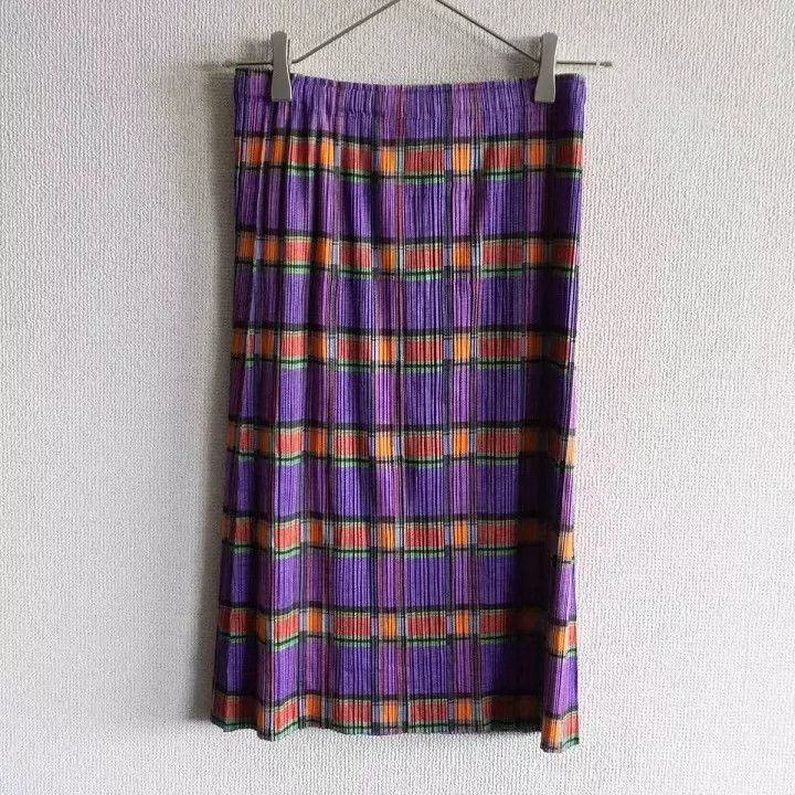 Issey Miyake issey miyake size:2 Plaid pleated skirt Size 31" - 2 Thumbnail