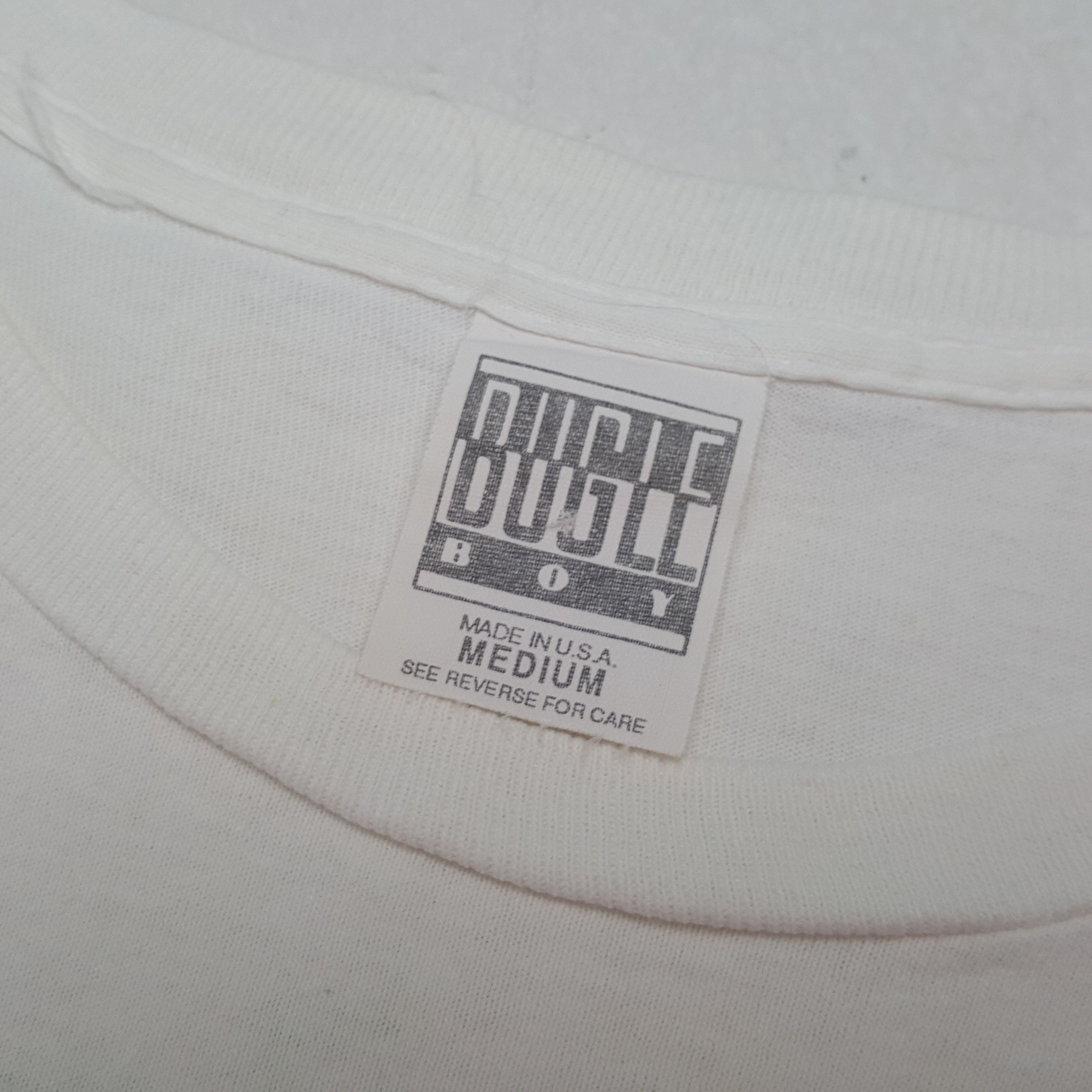Vintage Bugle Boy Surfing Style Vintage Tshirt RR24 Size US M / EU 48-50 / 2 - 6 Thumbnail