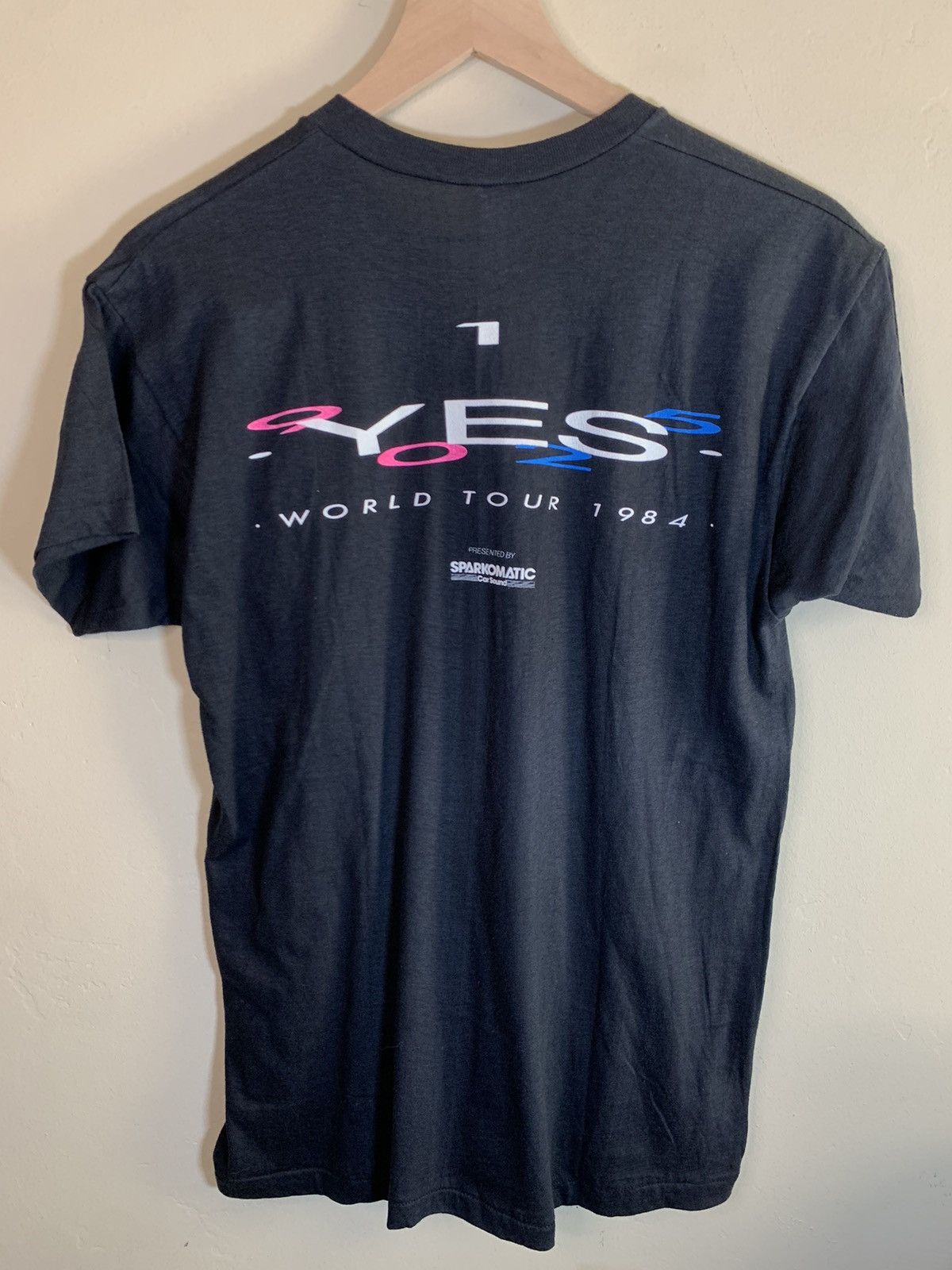 Band Tees × Vintage *RARE* Vintage 1984 Yes World Tour Single Stitch Band Shirt Size US L / EU 52-54 / 3 - 2 Thumbnail