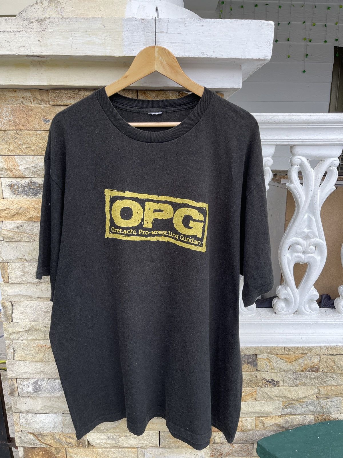 WWE Last Drop🔥Vtg Faded OPG Oretachi Pro Wrestling Gundan Tee Size US XL / EU 56 / 4 - 1 Thumbnail