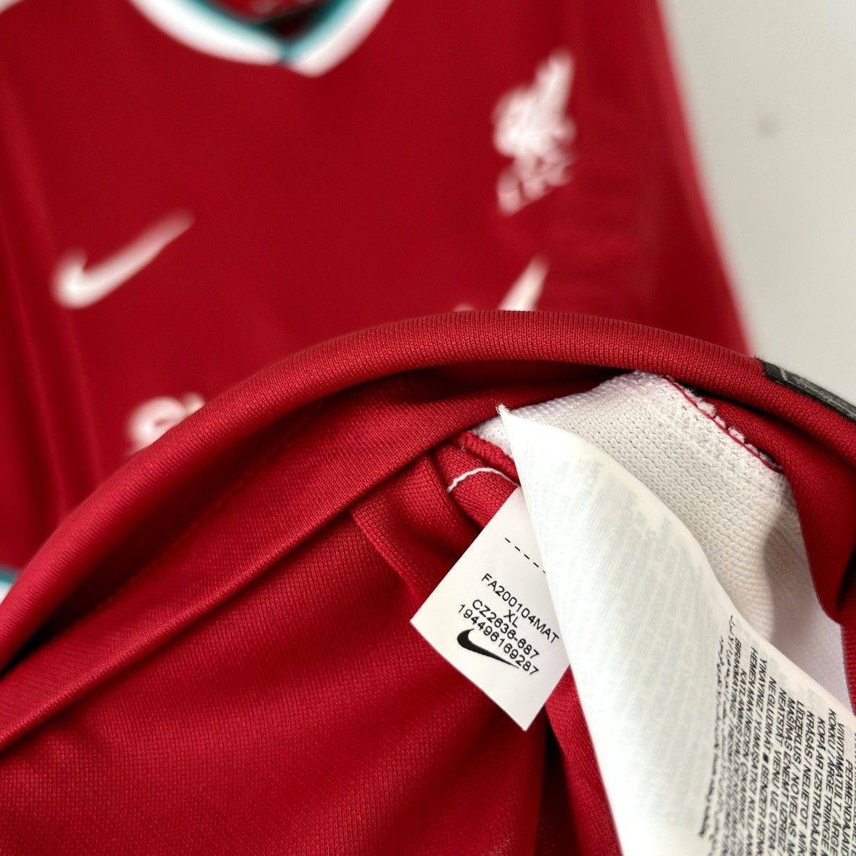 Nike 2020 2021 Liverpool Mane Nike Home Kit Soccer Jersey Shirt Size US XL / EU 56 / 4 - 5 Thumbnail