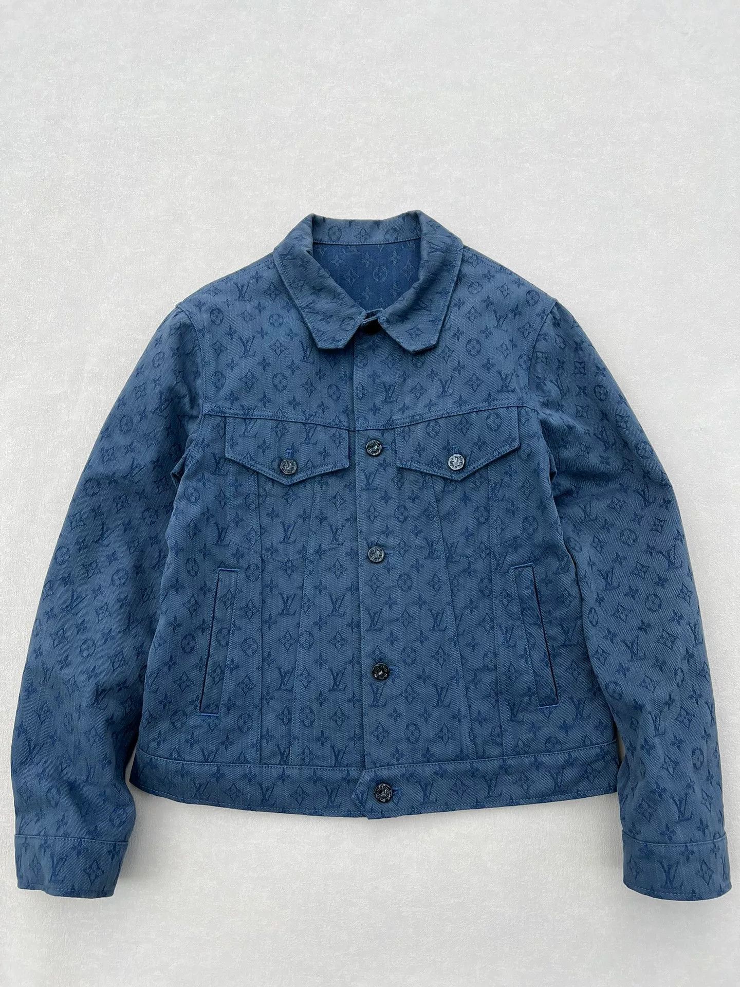 Louis Vuitton Louis Vuitton All-Over Print Denim Jacket Size US S / EU 44-46 / 1 - 1 Thumbnail