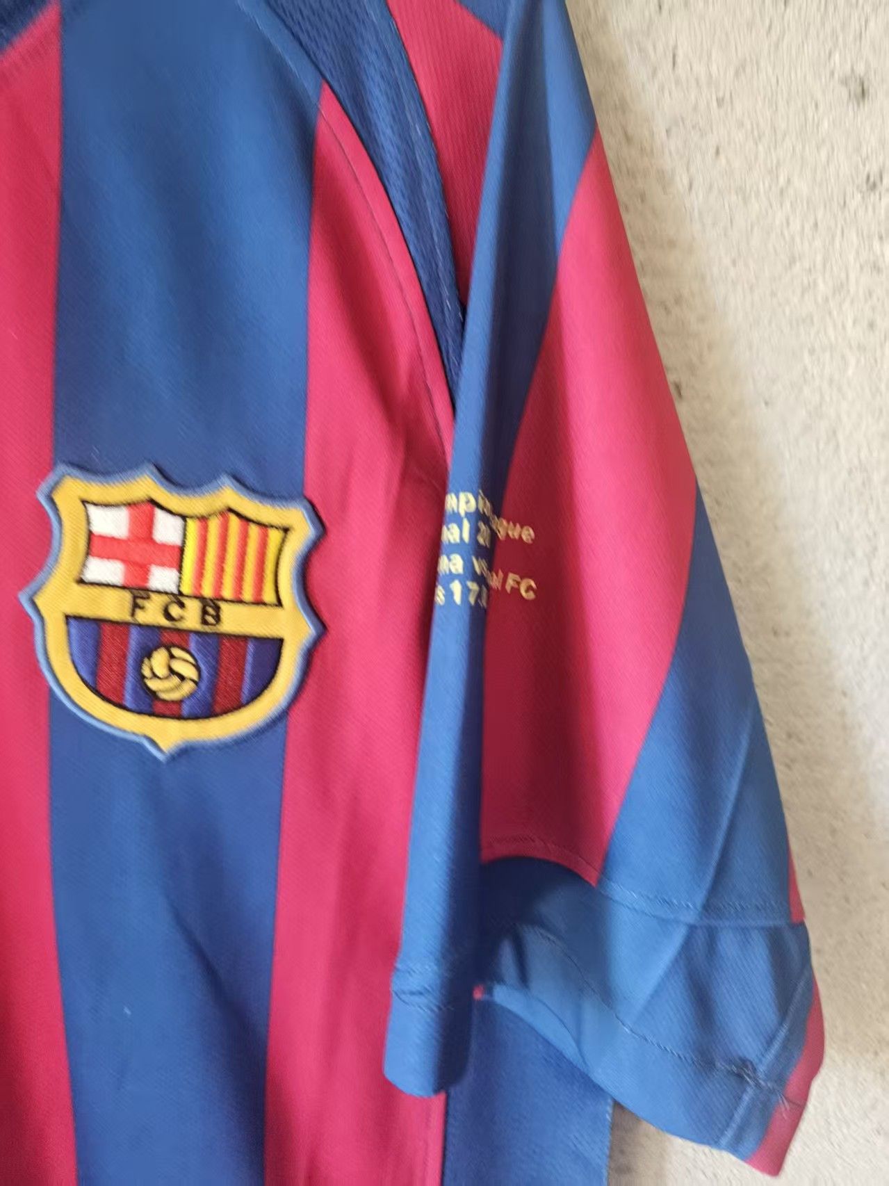 Other 2006 Barcelona #9 Samuel Eto'o Jersey Home Size US XL / EU 56 / 4 - 4 Thumbnail