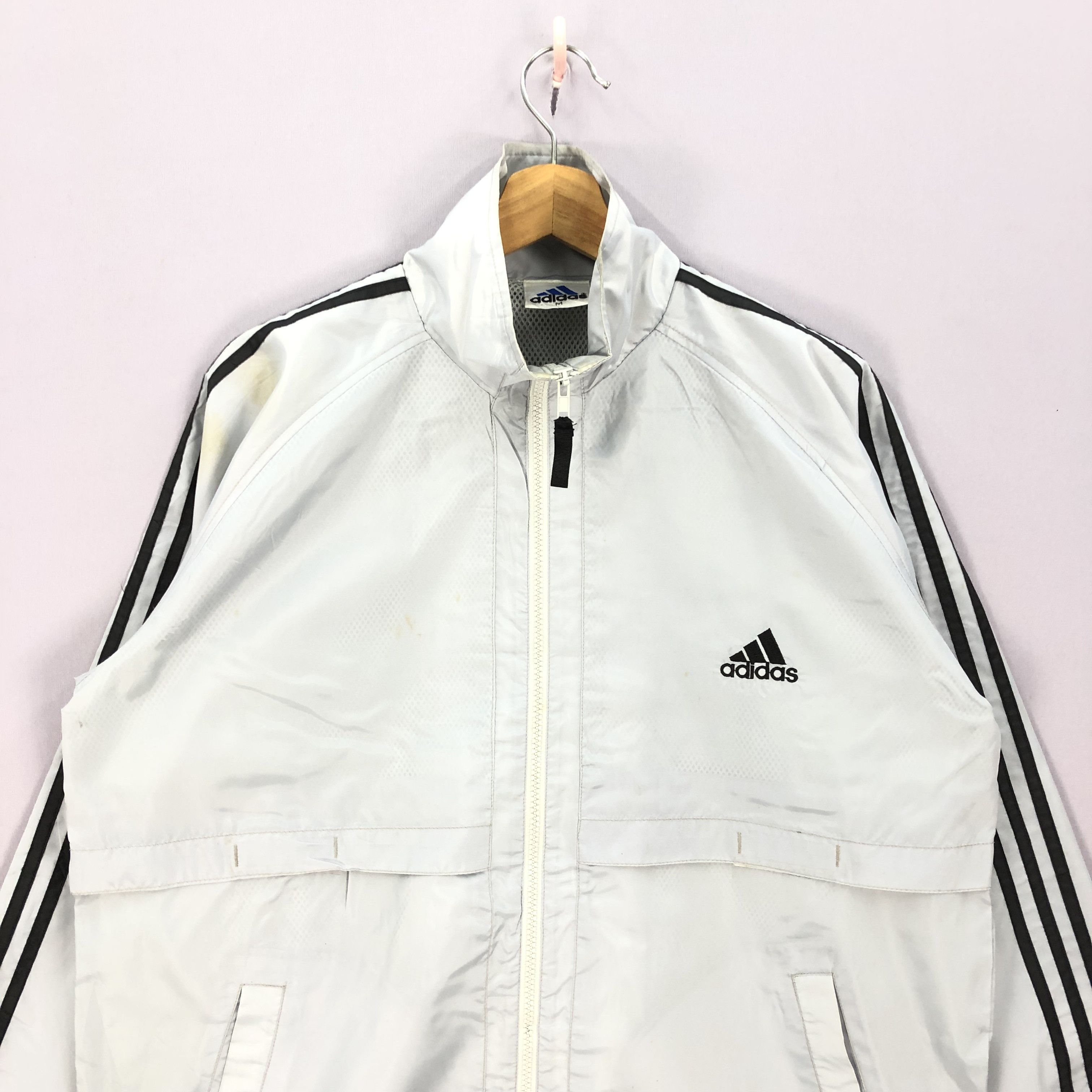 Adidas × Vintage Vintage Adidas Windbreaker Jacket Dirty Adidas Nylon Jackets Size US L / EU 52-54 / 3 - 3 Thumbnail