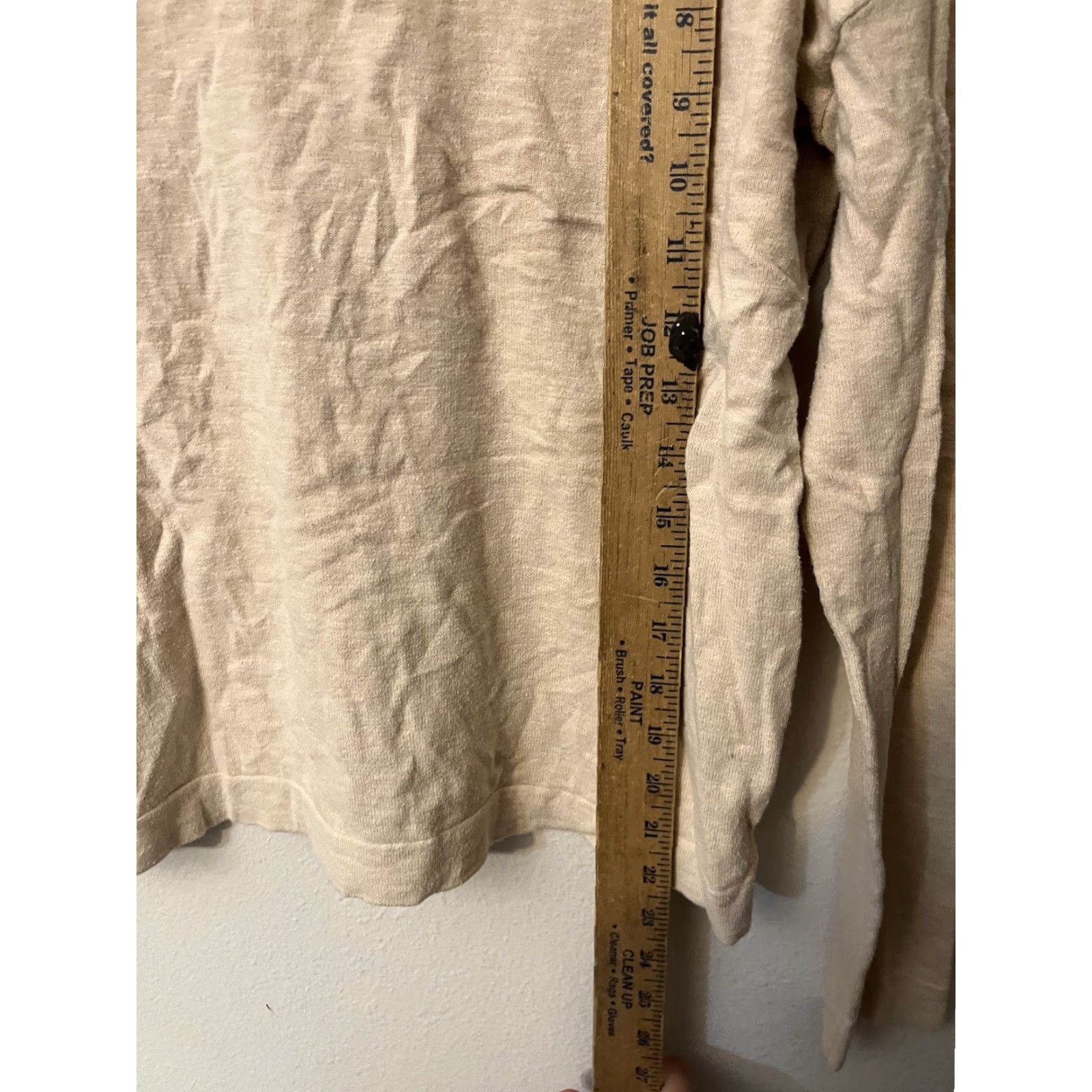 Gap Gap Women Cream V Neck Long Sleeve Solid Sweater Size M Size M / US 6-8 / IT 42-44 - 4 Thumbnail