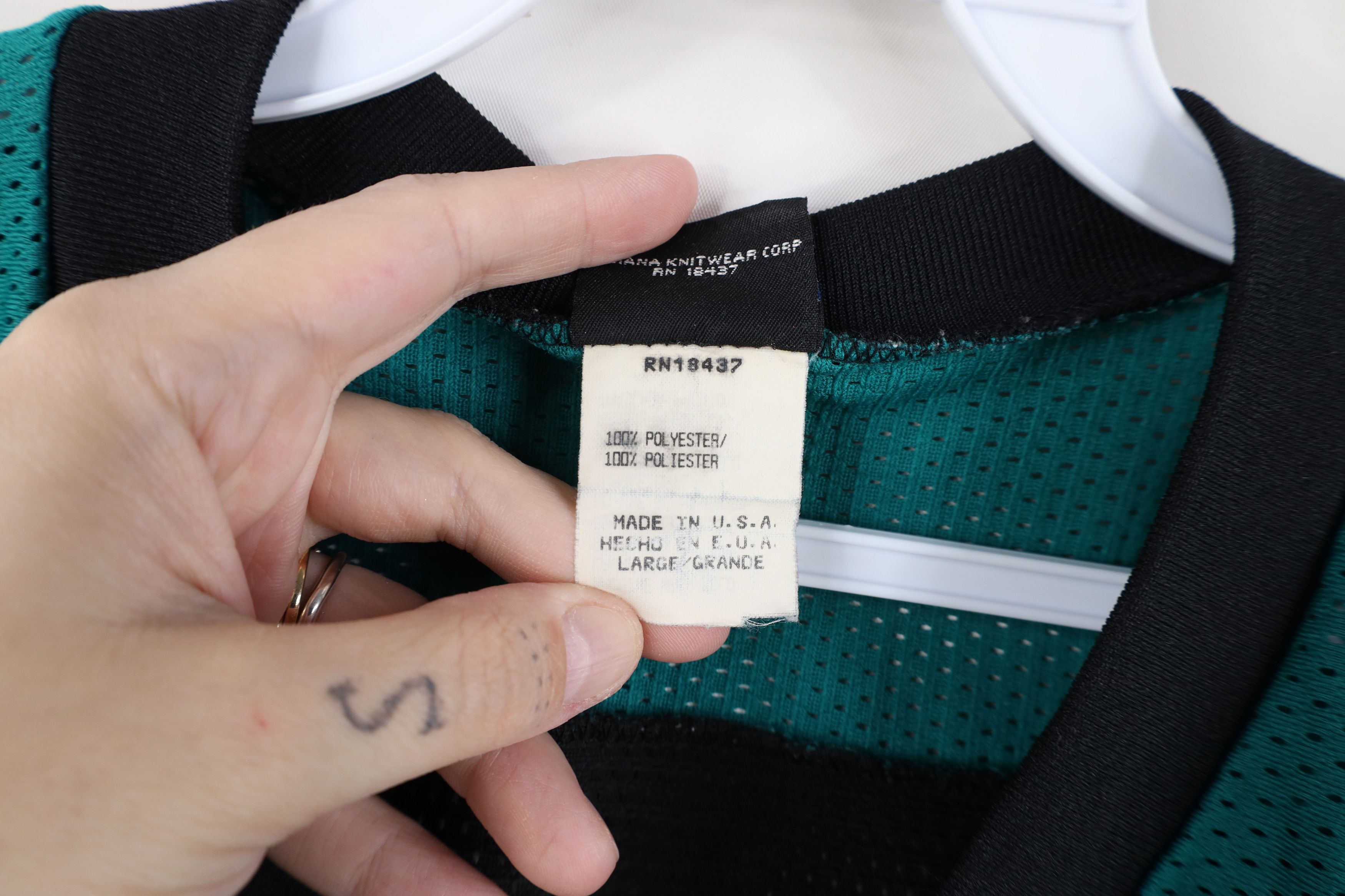 Vintage Vintage 90s Streetwear Block Mesh Football Jersey Black USA Size US L / EU 52-54 / 3 - 9 Thumbnail
