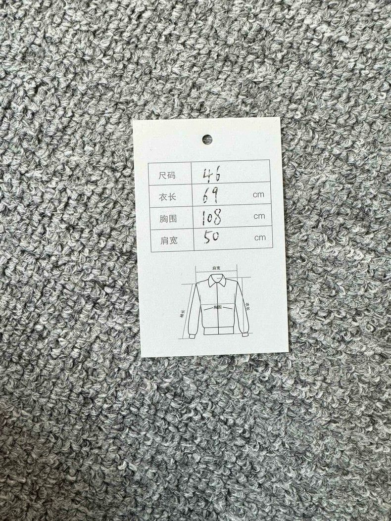Other Givenchy Red Hat Letter Embroidered Logo Down Jacket (46 S Size US XL / EU 56 / 4 - 6 Thumbnail