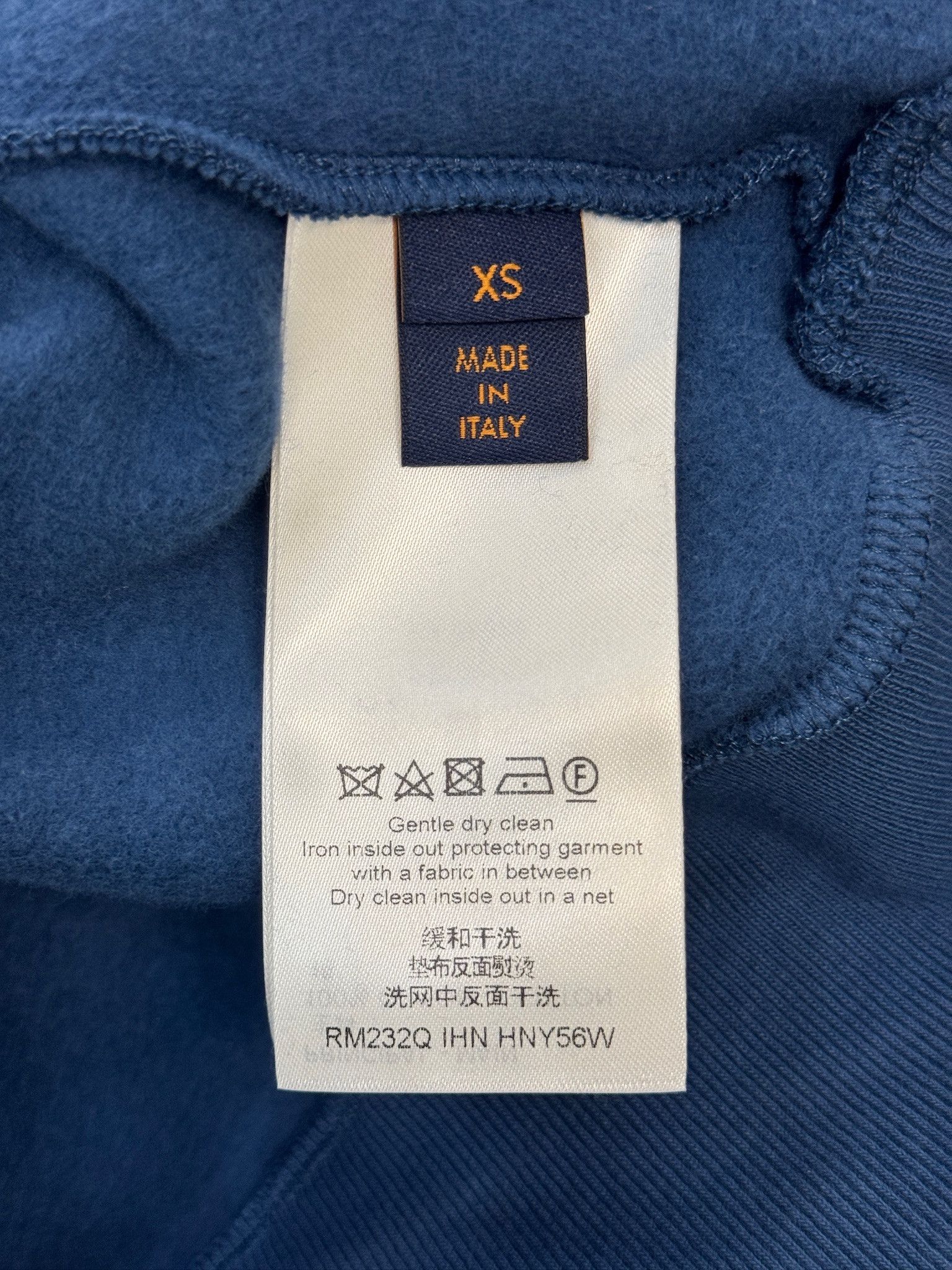 Louis Vuitton Louis Vuitton Signature Logo Hoodie Size US XS / EU 42 / 0 - 5 Thumbnail