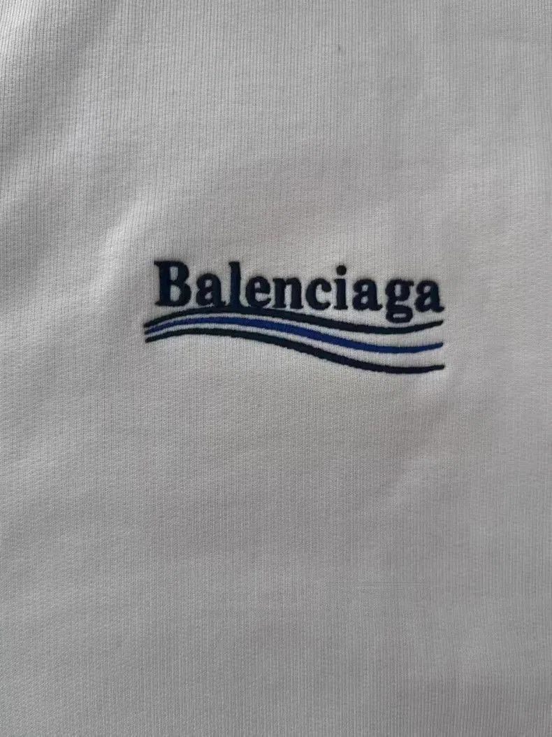 Balenciaga Balenciaga Logo Print Sweatshirt. Size US L / EU 52-54 / 3 - 3 Thumbnail