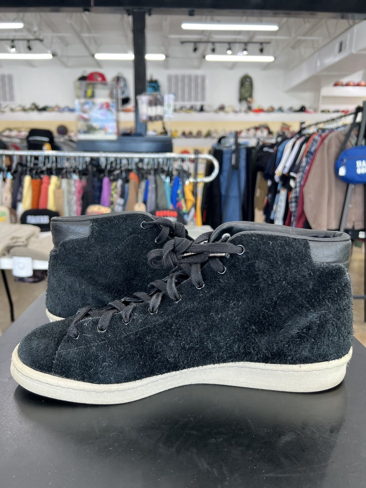 Adidas × Neighborhood × Undefeated Adidas Official Mid 80s Neighborhood x Undefeated Sz. 11.5 Size US 11.5 / EU 44-45 - 3 Thumbnail