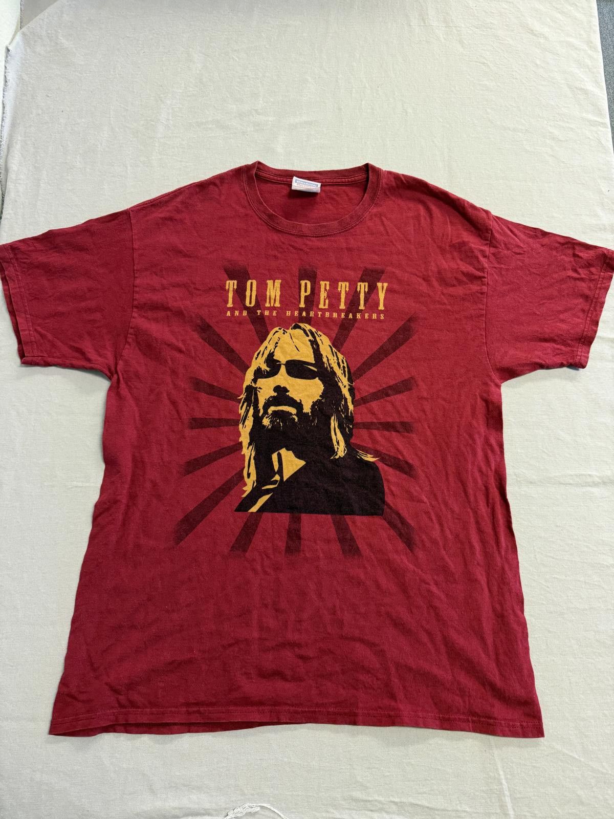 Hanes Y2k Tom Petty and the Heartbreakers T-shirt Summer Tour L Size US L / EU 52-54 / 3 - 1 Thumbnail