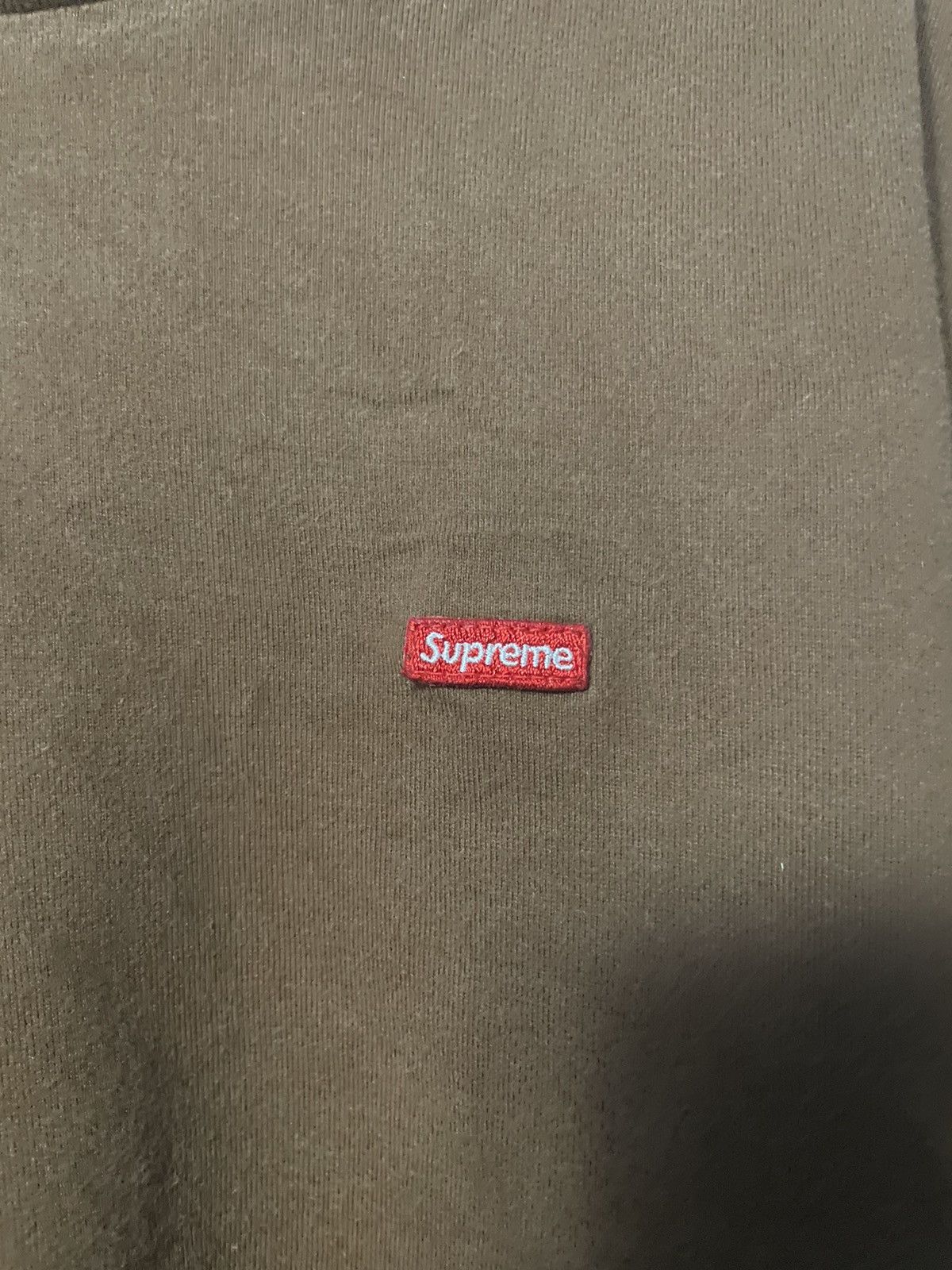 Supreme Supreme small box TEE Size US S / EU 44-46 / 1 - 2 Thumbnail