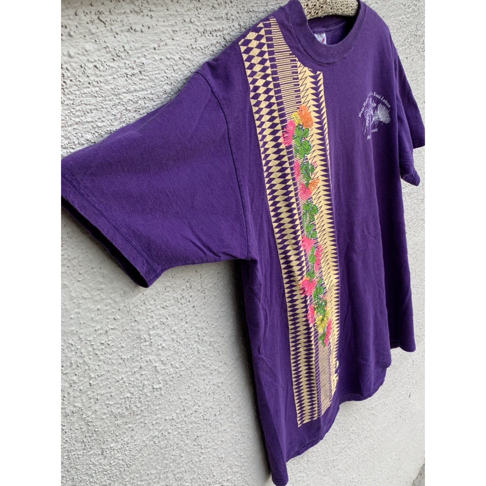 Jerzees VINTAGE Jerzees T-Shirt Men L Purple Hawaiian Graphic Print 1995 Johnny Lum Ho Hula Halau O Ka Ua Kani Lehua Hawaii Shirt Size US L / EU 52-54 / 3 - 6 Thumbnail