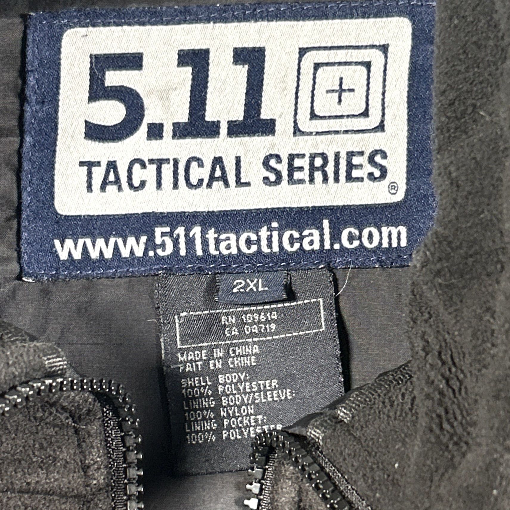 Vintage 5.11 Tactical Jacket Mens 2XL Black Full Zip Pockets Removable Sleeves Military Jacket Outdoor Utility First Responder Size US XXL / EU 58 / 5 - 3 Thumbnail