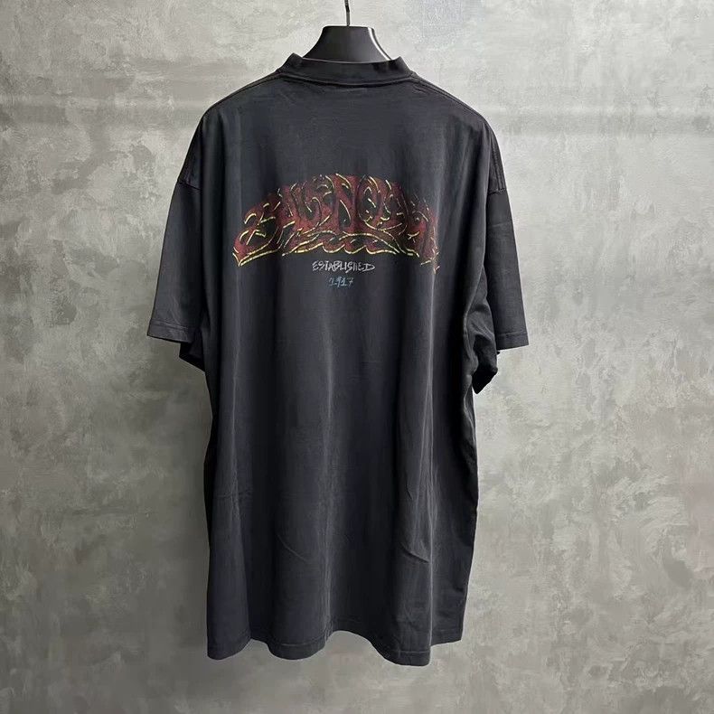 Balenciaga Balenciaga Black Solid Graphic Printed Crew Neck Sleeve 250 Size US XL / EU 56 / 4 - 5 Thumbnail