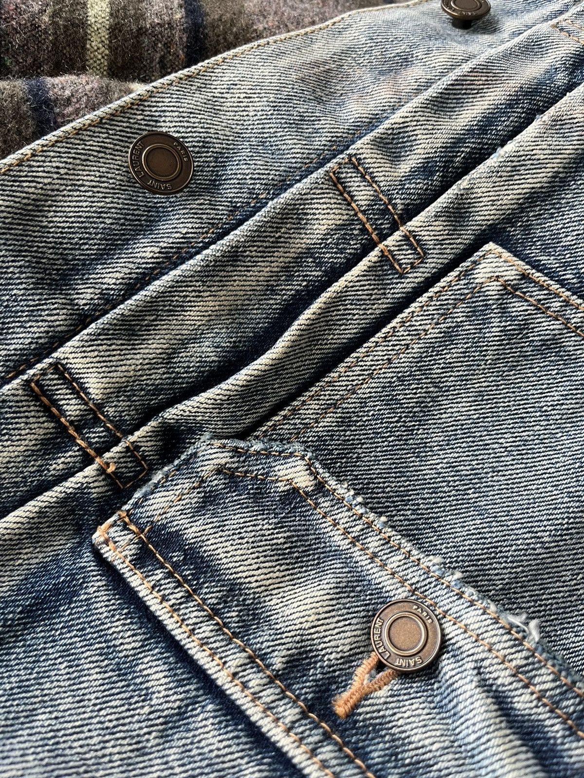 Saint Laurent Paris Saint Laurent Rare Runway Trash Denim Jacket Size US L / EU 52-54 / 3 - 25 Thumbnail