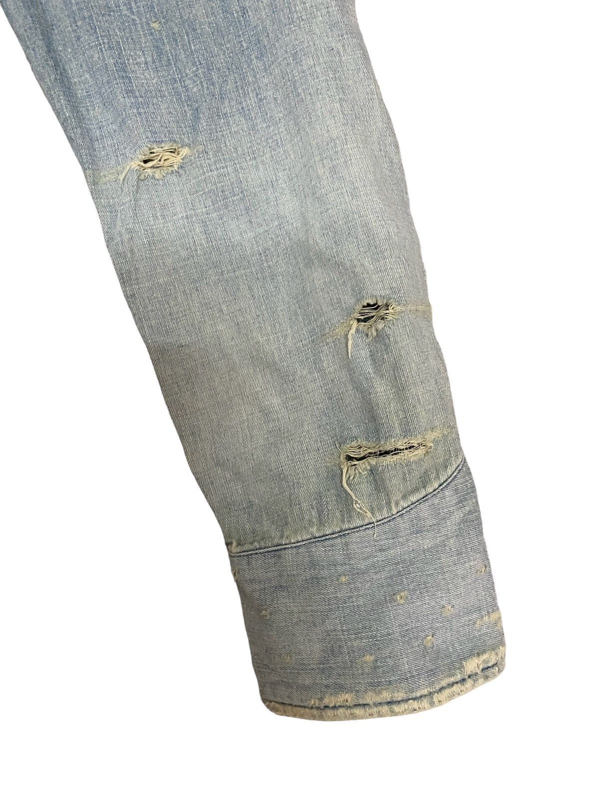 Balmain Vintage Balmain Paris Distress Denim Shirt Size US M / EU 48-50 / 2 - 10 Thumbnail