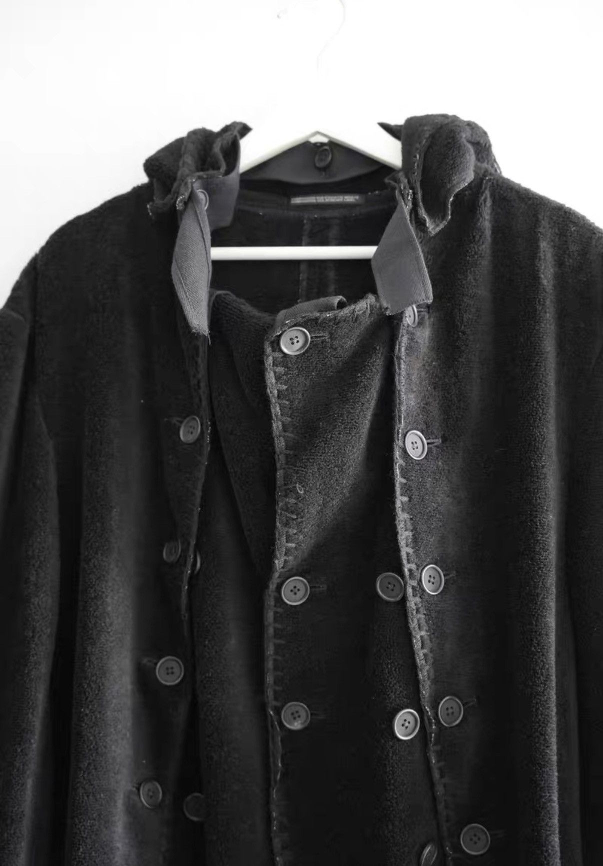 Yohji Yamamoto Yohji Yamamoto 21aw Hand-Stitched Multi-Button Coat K4 Size US L / EU 52-54 / 3 - 3 Thumbnail