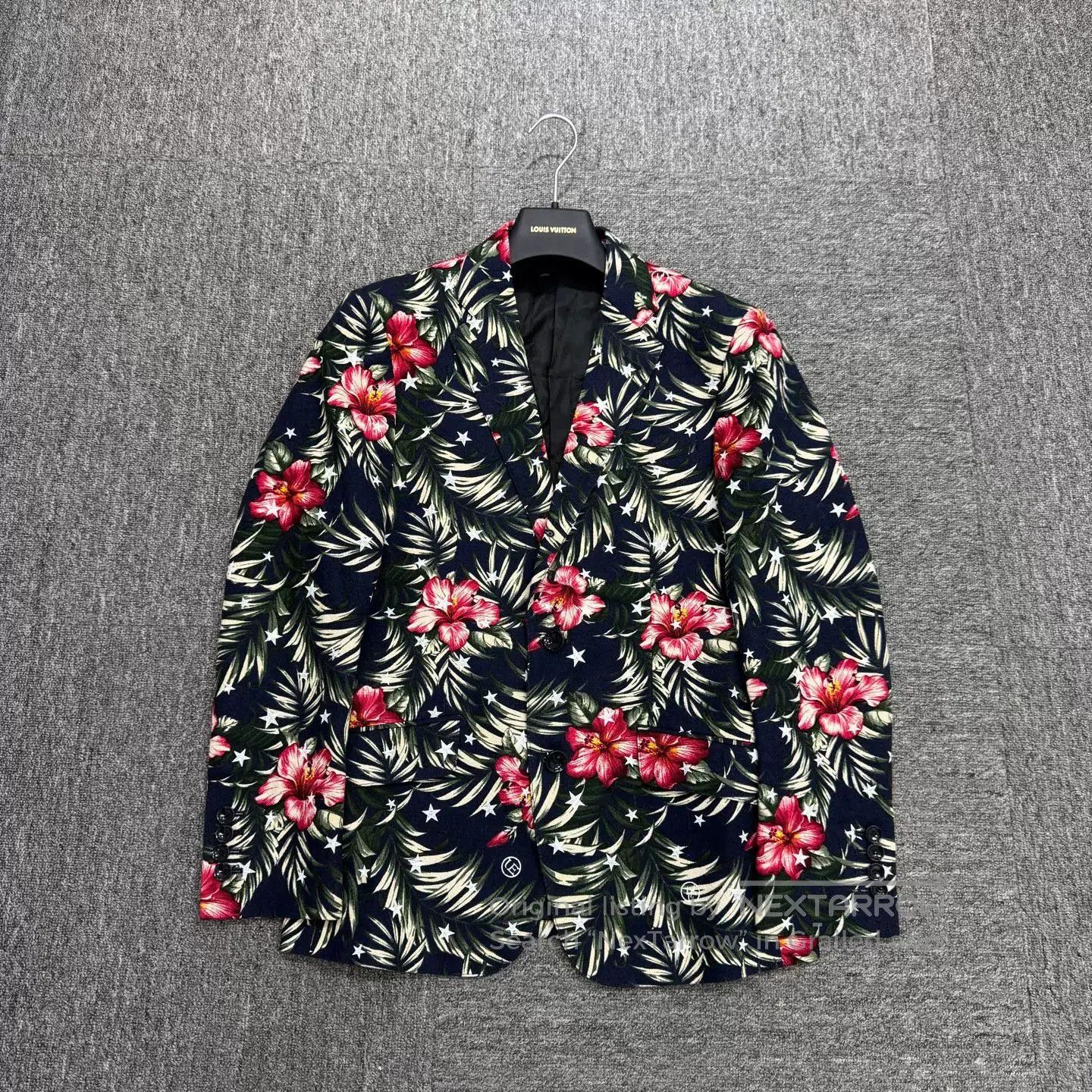 uniform experiment uniform experiment Hiroshi Fujiwara floral blazer. Size US S / EU 44-46 / 1 - 1 Thumbnail