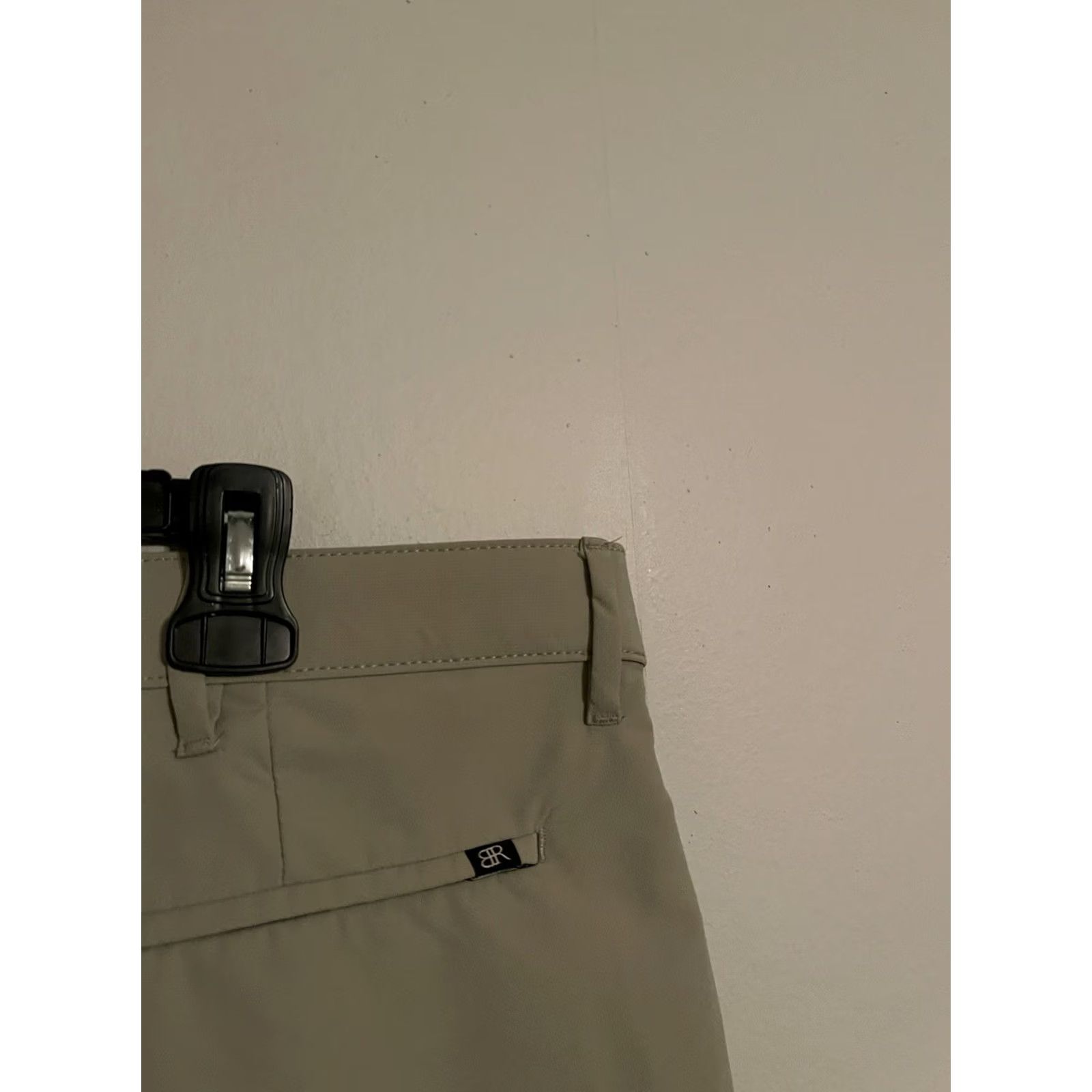 Banana Republic Banana Republic Pants Chinos Men's 40x34 Beige Khaki Tech Athleisure Polyester Size US 40 / EU 56 - 4 Thumbnail