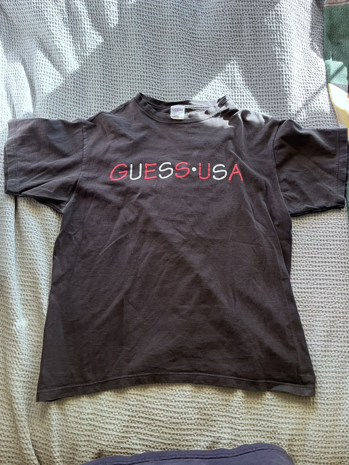 Guess Vintage Guess Tee Size US L / EU 52-54 / 3 - 1 Thumbnail