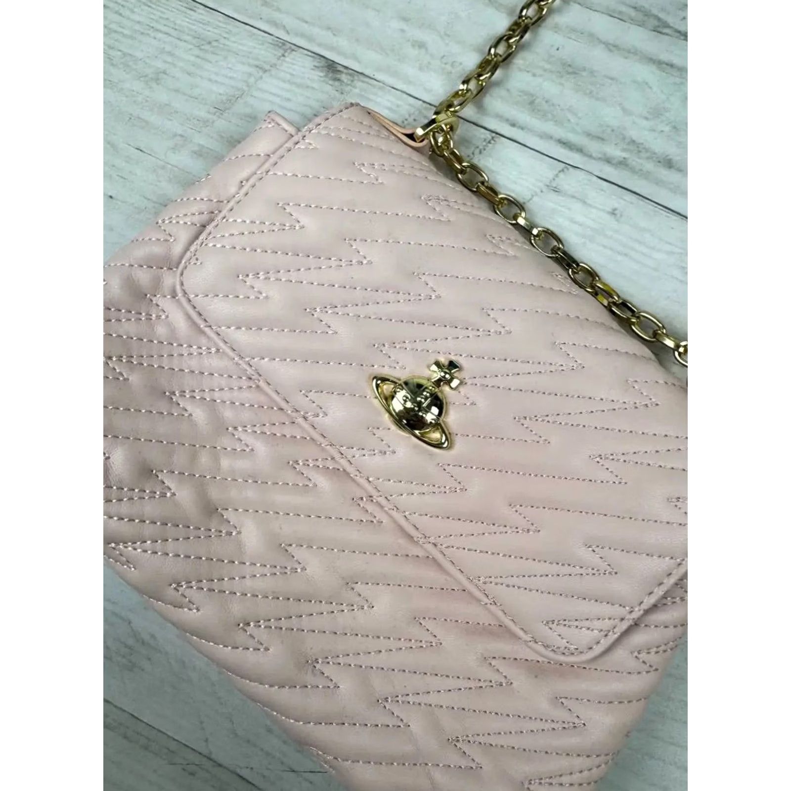 Vivienne Westwood Vivienne Westwood Shoulder Bag Logo Orb Pink Women's Small Leather Shoulder Bag with Inner Pockets Size ONE SIZE - 4 Thumbnail