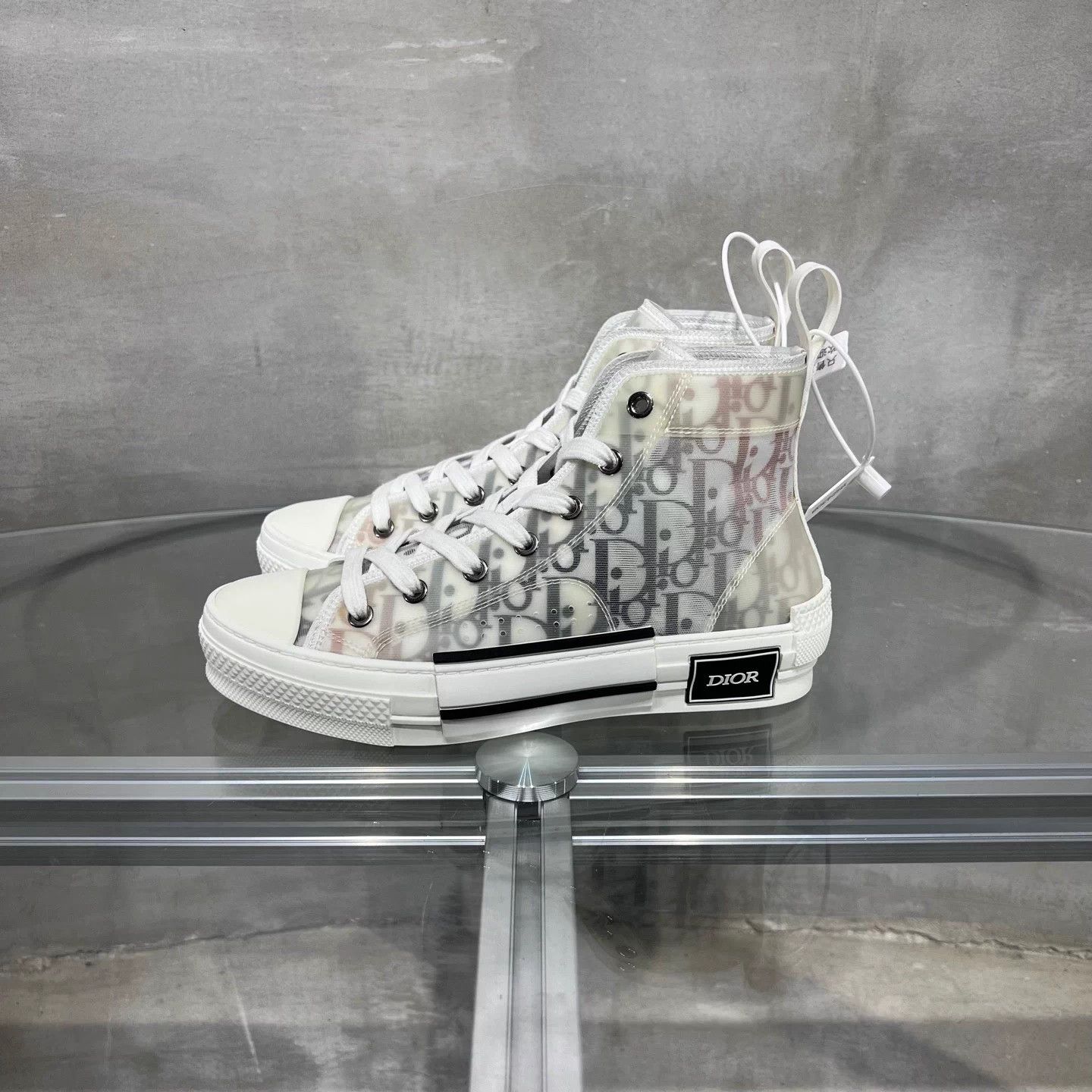 Dior Dior Oblique Monogram High Top Sneakers Women's 36.5 Size US 5.5 / IT 35.5 - 3 Thumbnail