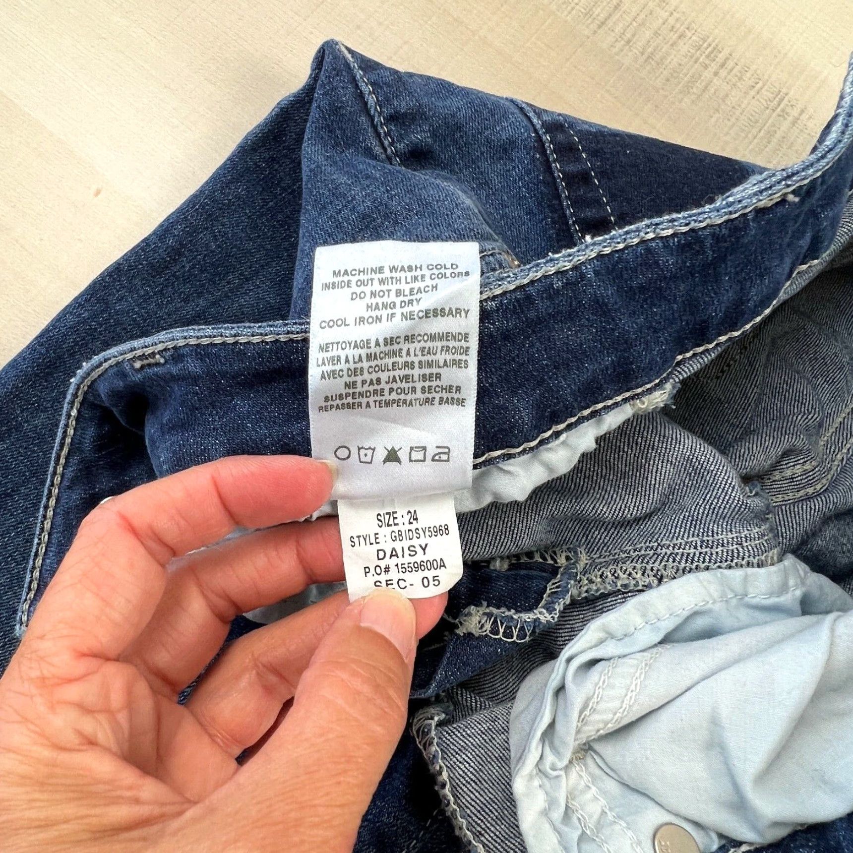 Vintage Joes Womens 24 Skinny Jeans Medium Wash Denim Ankle Patches Raw Edges Size 42" / US 20 - 5 Thumbnail