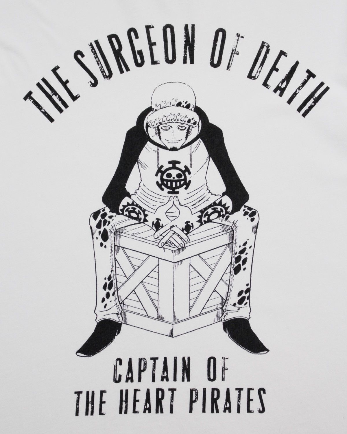 One Piece UNIQLO X ONE PIECE TRAFALGAR THE SURGEON OF DEATH TEE Size US M / EU 48-50 / 2 - 4 Thumbnail