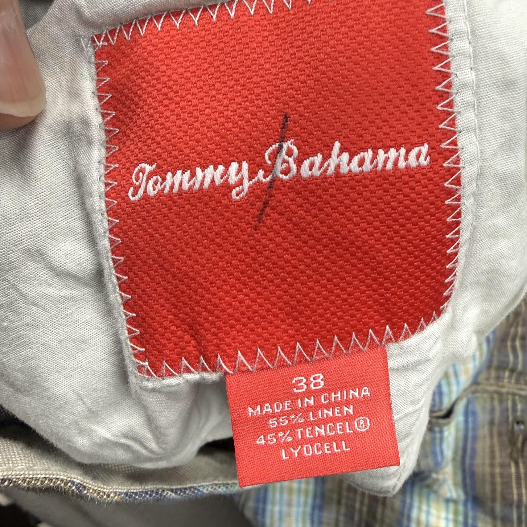 Tommy Bahama Tommy Bahama Shorts Mens 38 Brown Plaid Linen Lyocell Chino 10 Inseam Casual Size US 38 / EU 54 - 3 Thumbnail