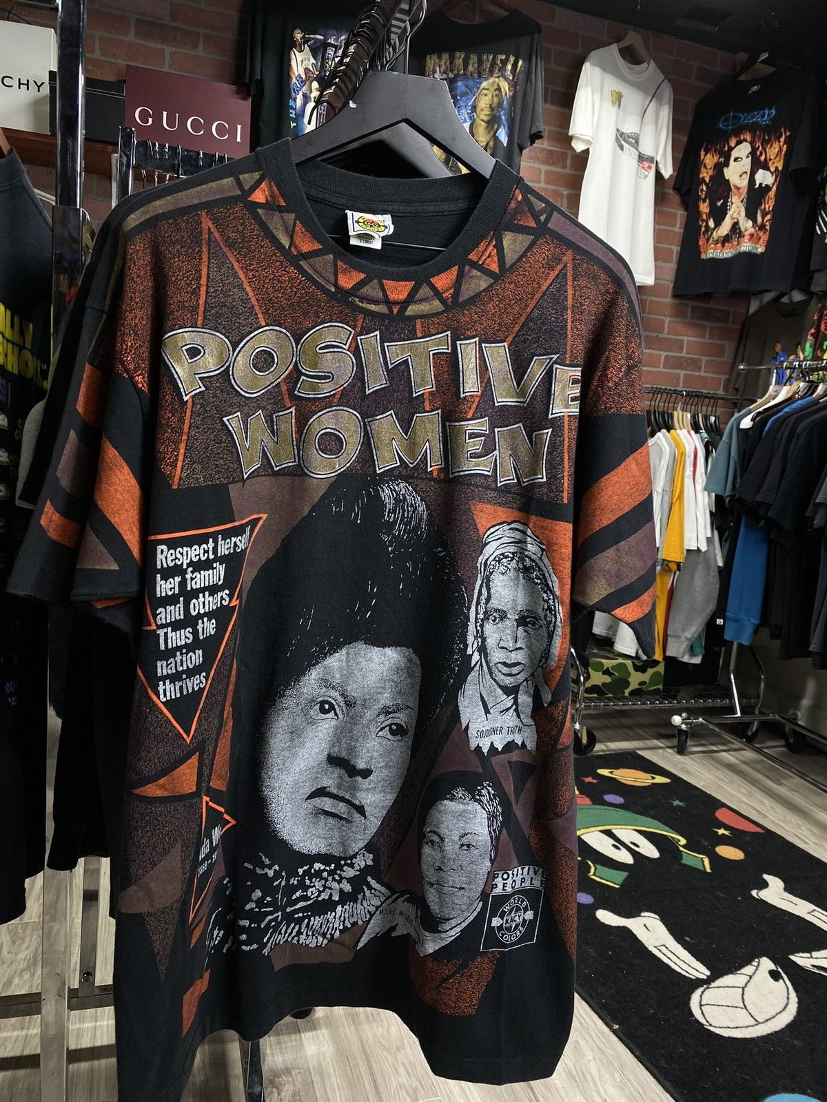 Vintage Vintage 90’s Positive Women T-Shirt Black History Tee XLarge Size US XL / EU 56 / 4 - 1 Thumbnail